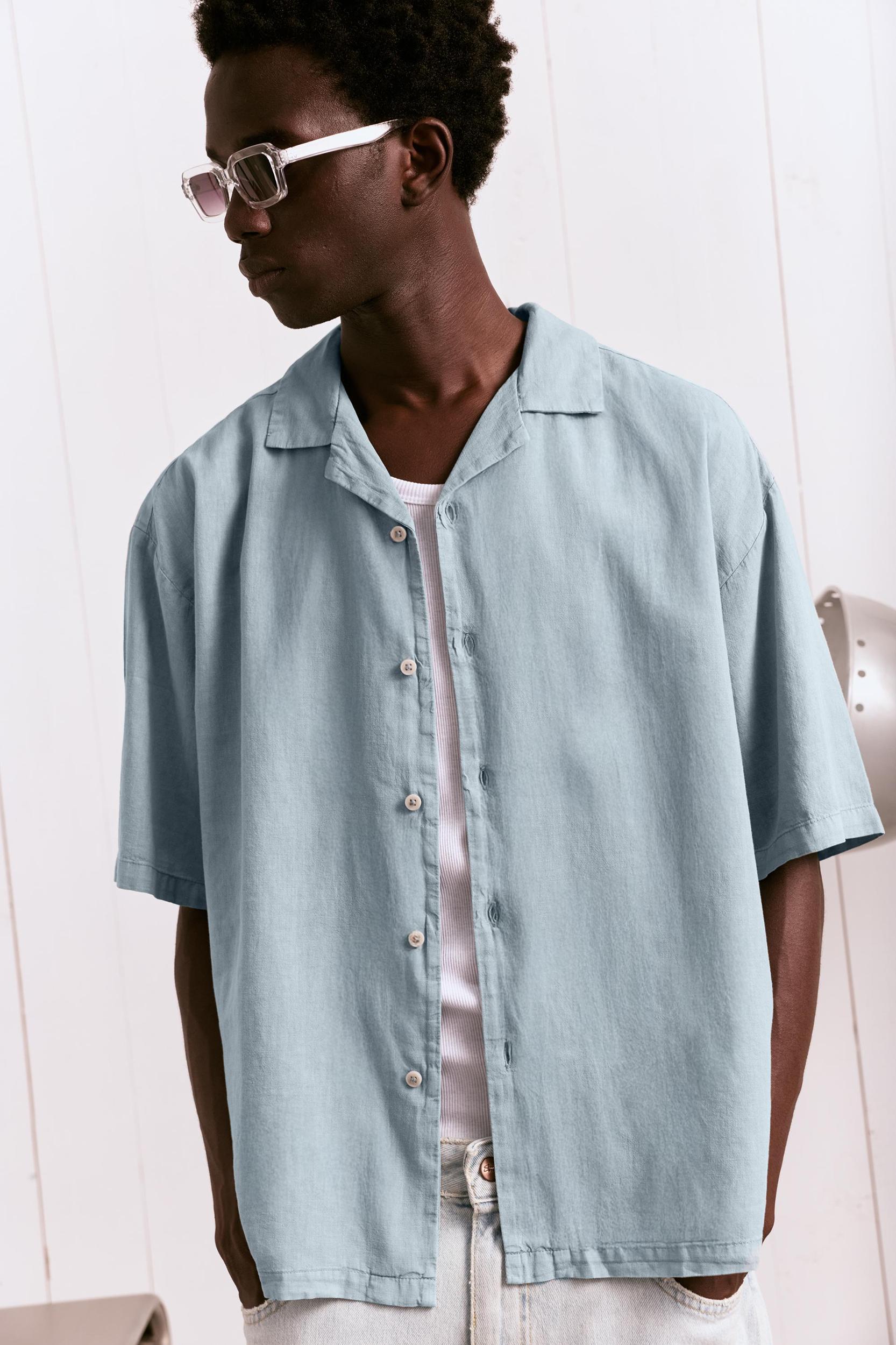 Short sleeve linen blend shirt Product Image