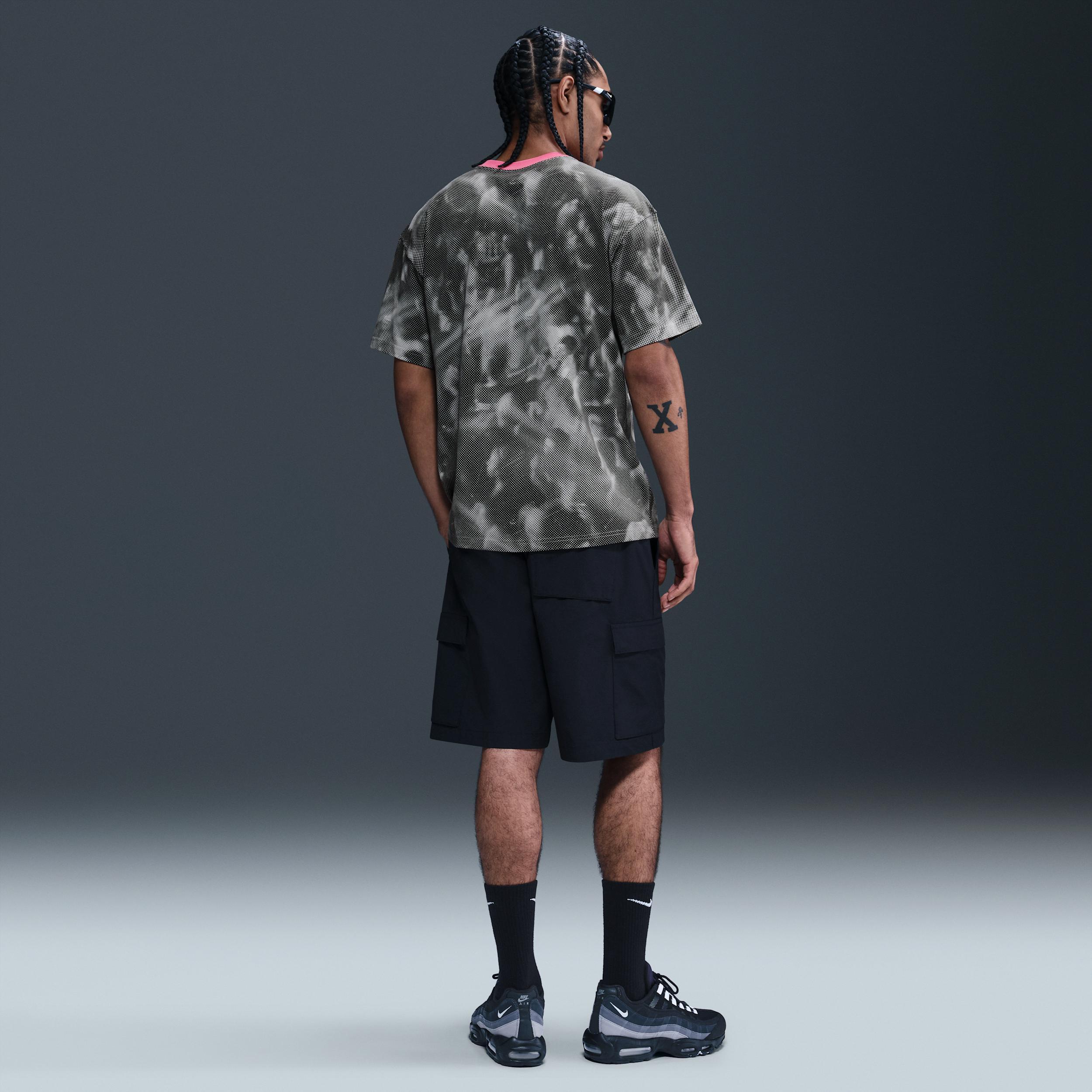 Mens Nike Sportswear Max90 T-Shirt | HJ0750-539 Product Image