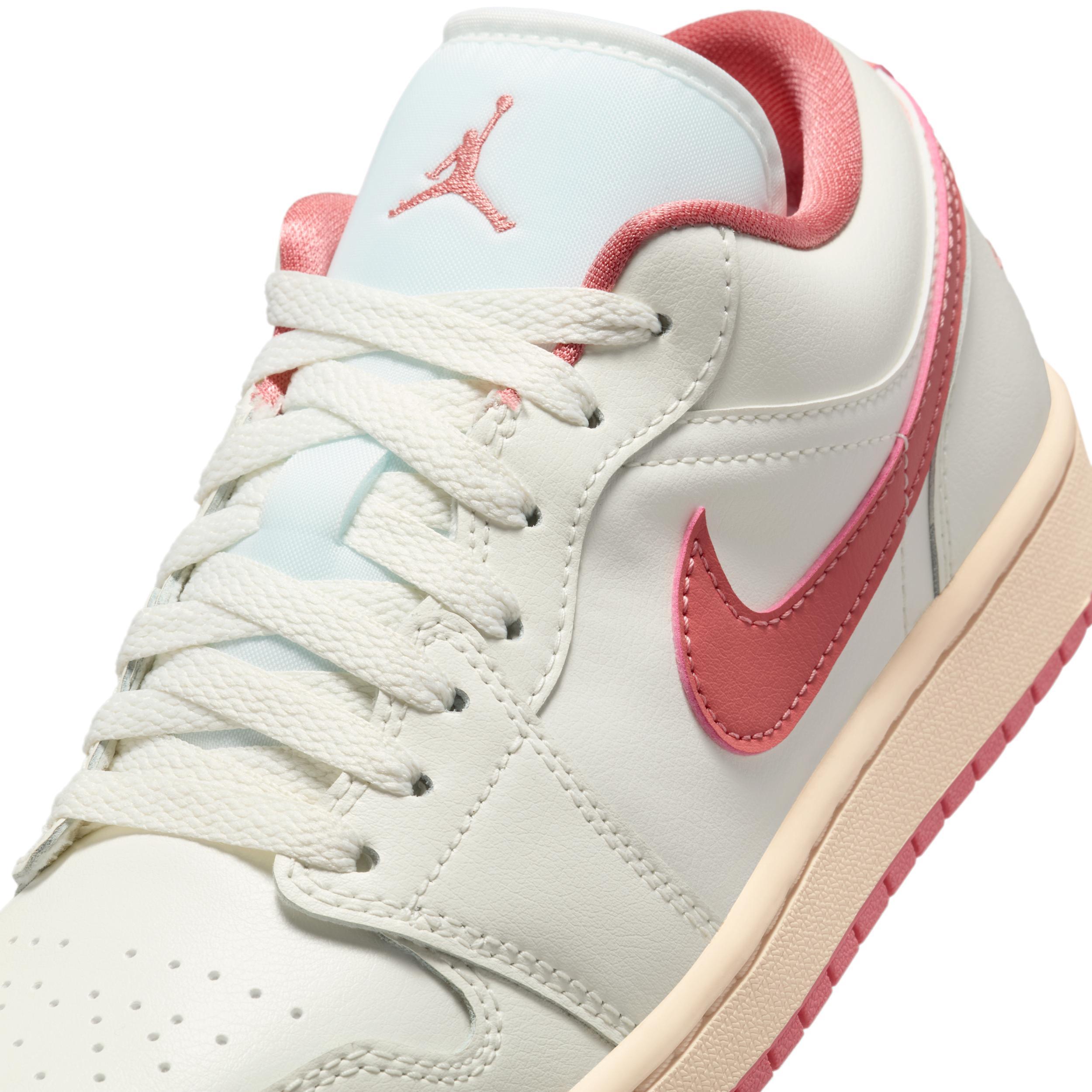 Women's Air Jordan 1 Low Shoes Product Image