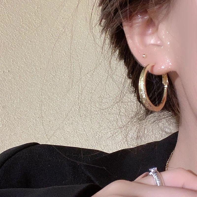 Textured Hoop Earring Product Image