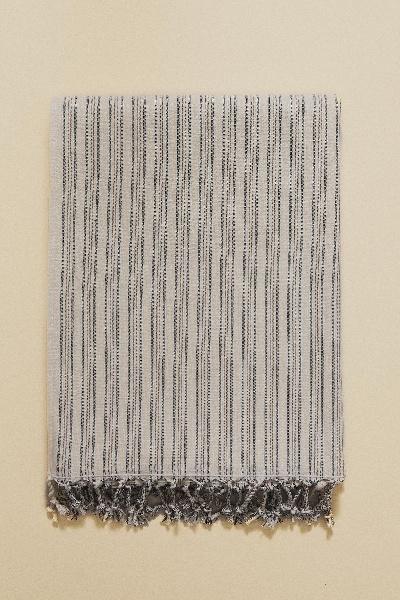 STRIPED COTTON BEACH TOWEL WITH FRINGING Product Image
