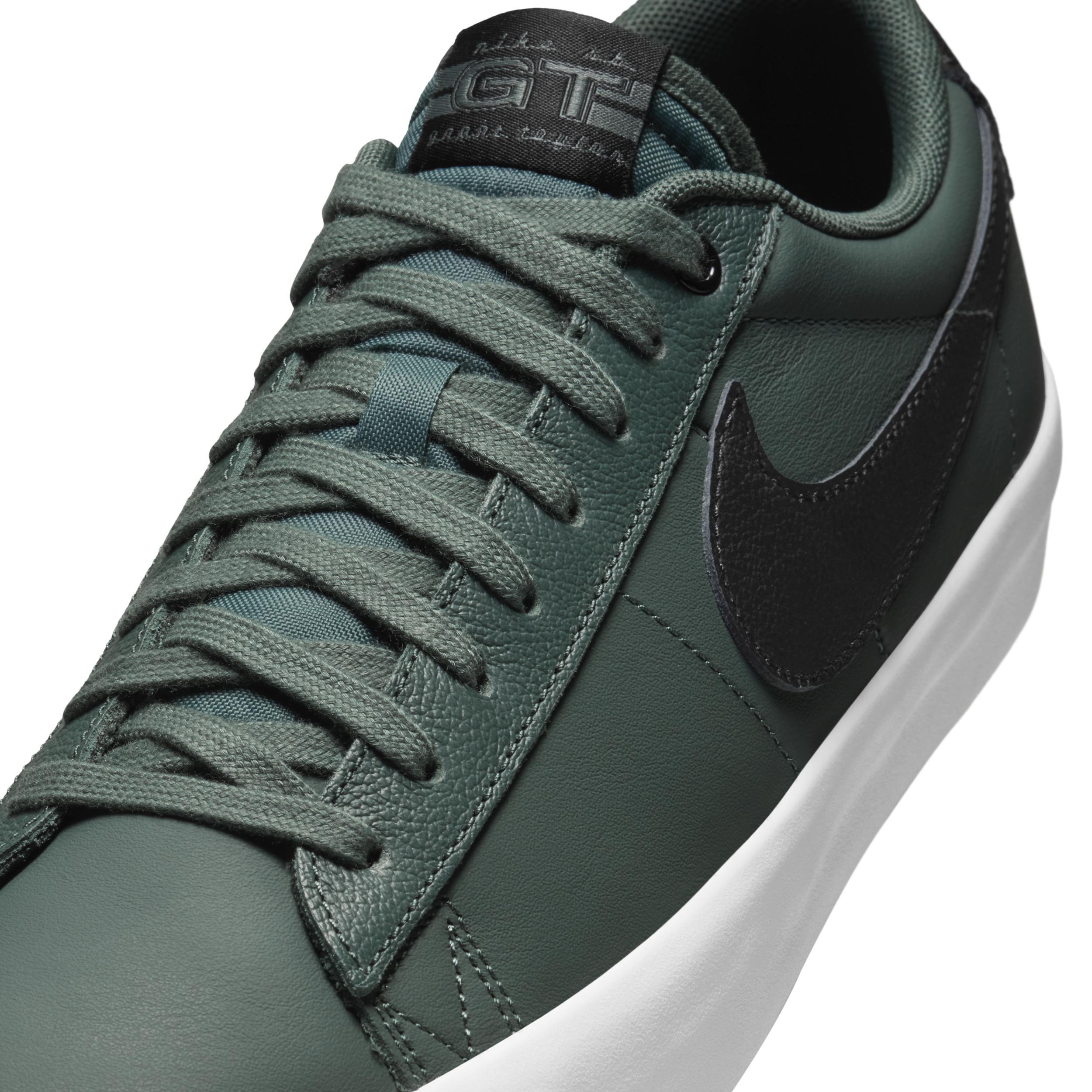 Nike SB Blazer Low Pro GT Men's Shoes Product Image