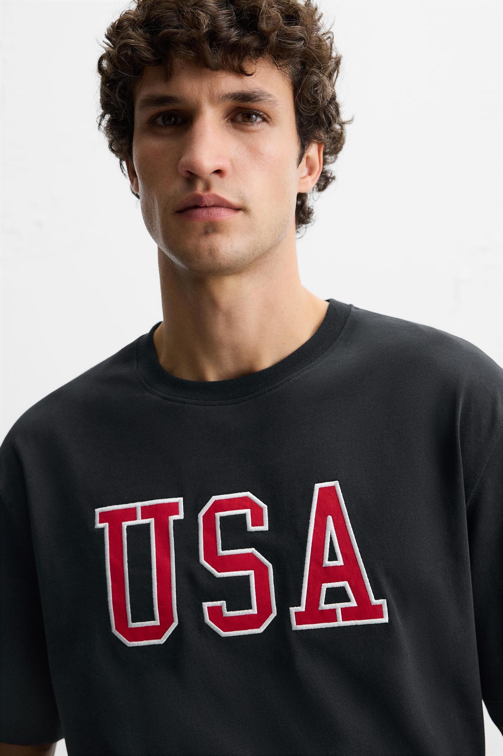 PATCH TEXT T-SHIRT Product Image