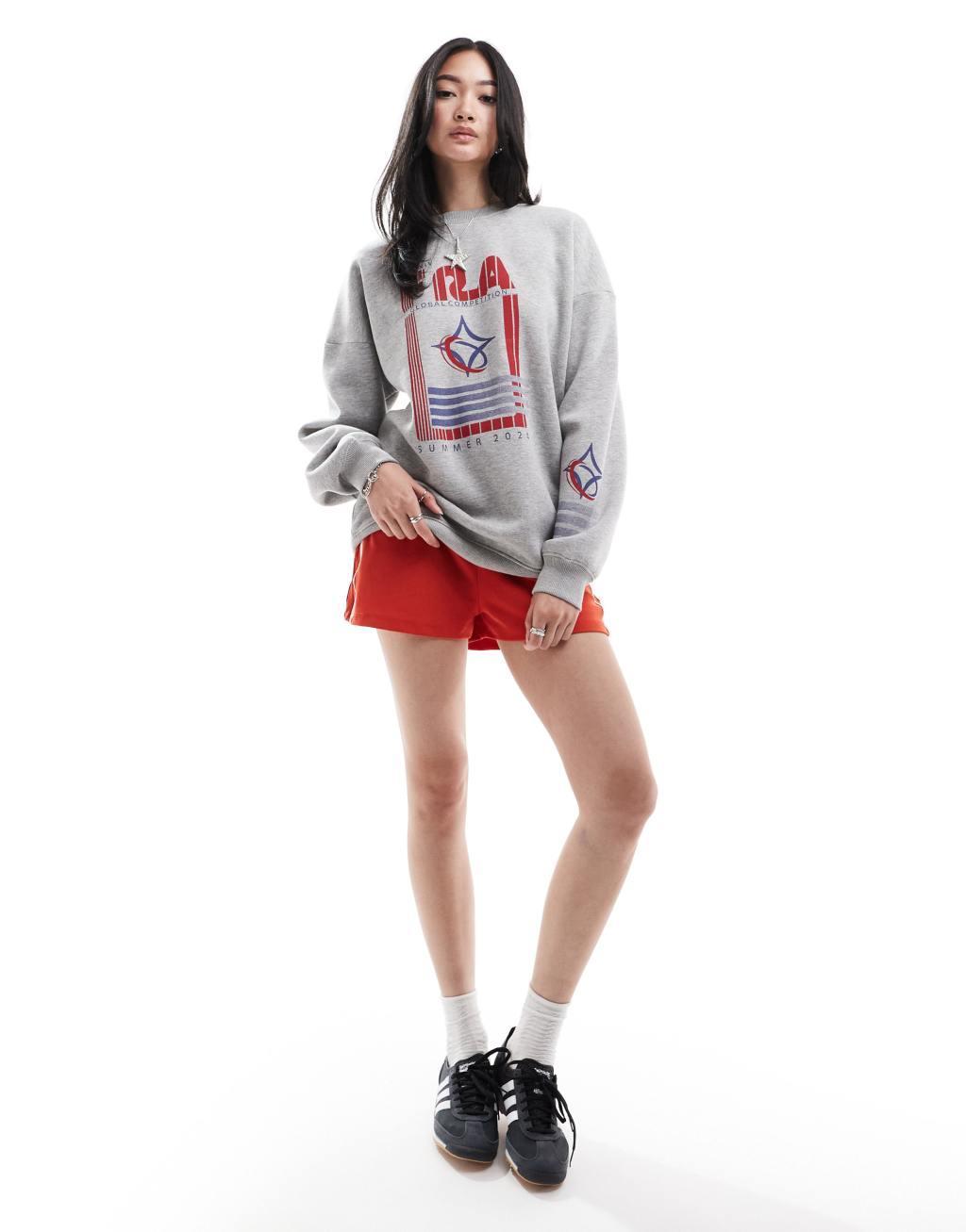 Daisy Street relaxed sweatshirt in gray Product Image