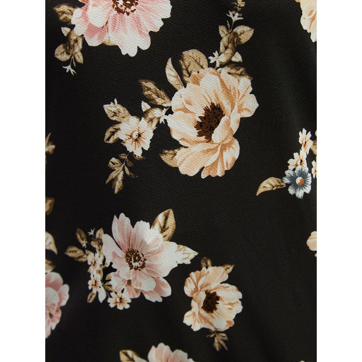 Plus Size Floral Print Patchwork Round Neck Sweatshirt Women Black Elegant Patchwork Round Neck Dailywear Sweatshirts BloomChic 10/M Product Image