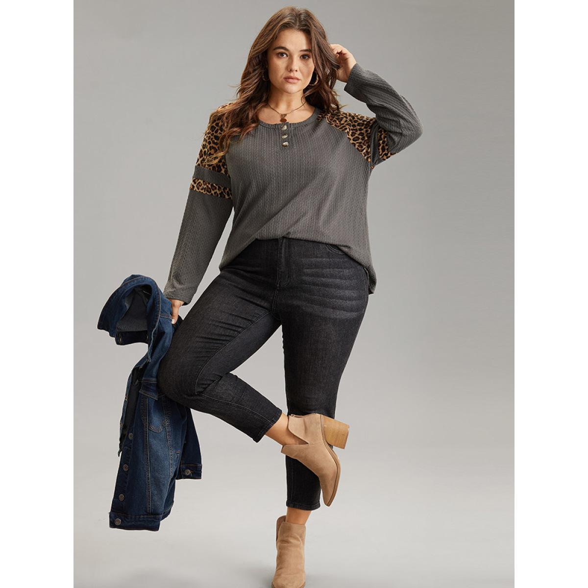 Plus Size Leopard Patchwork Contrast Jacquard T-shirt DimGray Women Casual Contrast Leopard Open Front Dailywear T-shirts BloomChic 10/M Product Image