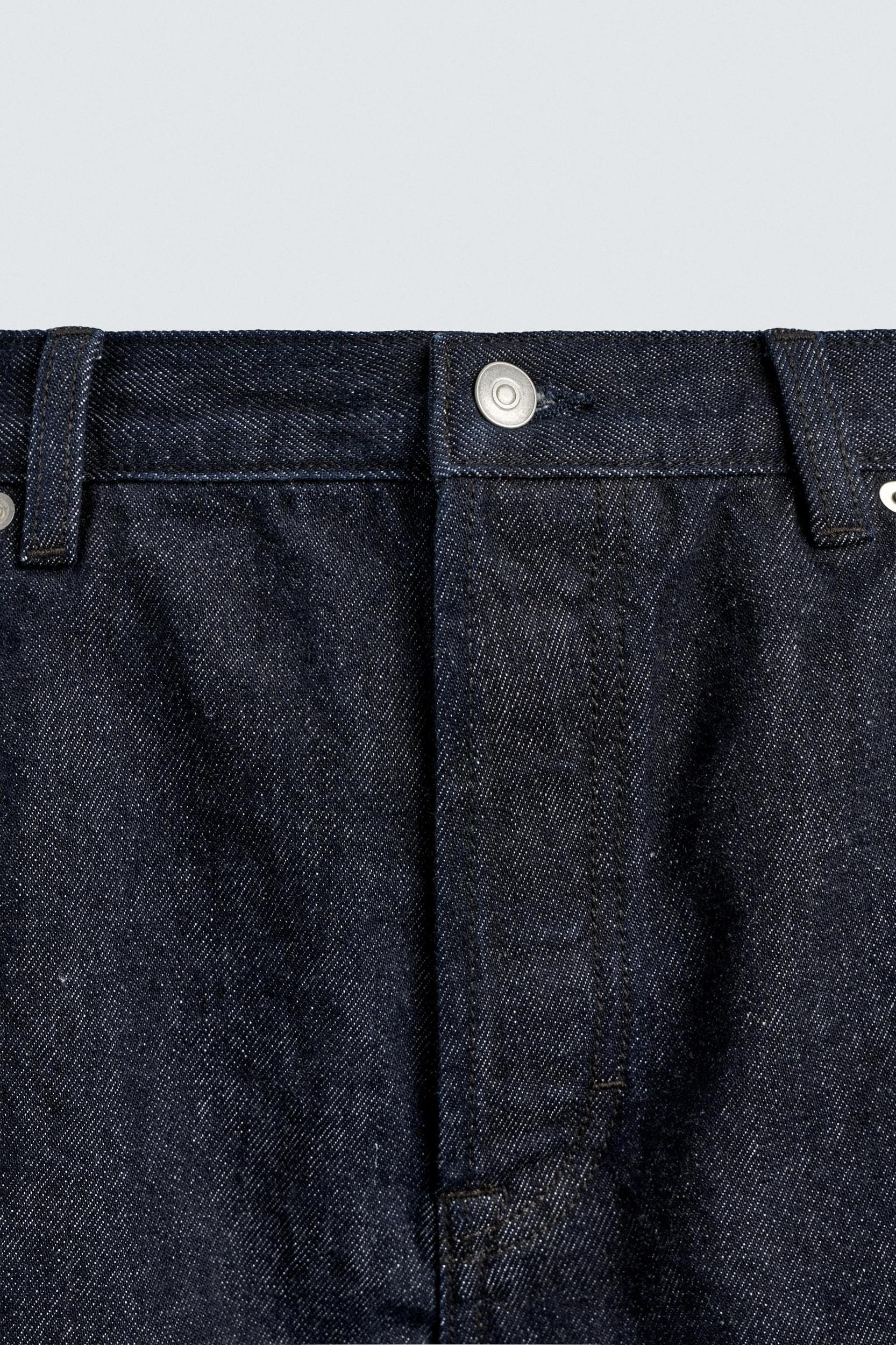 STRAIGHT FIT JEANS Product Image