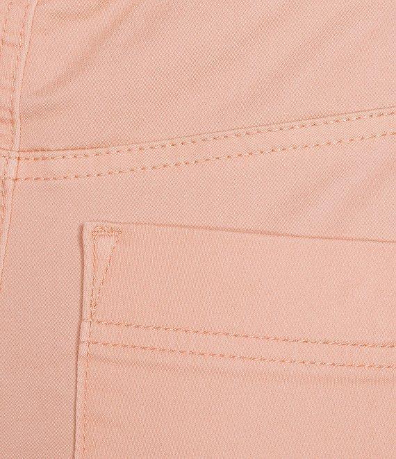 Intro Stretch Pull-On Capri Pants Product Image