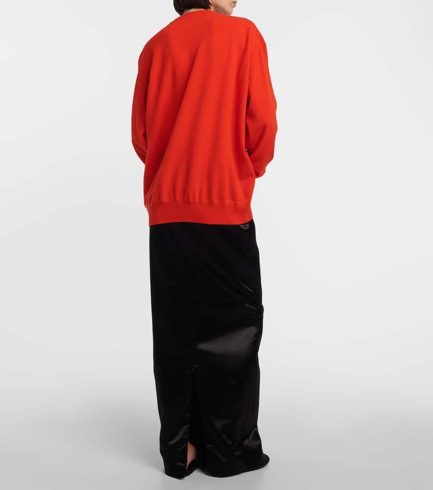 THE ROW Gracy Cashmere Knit V-neck Sweater In Firetruck Product Image