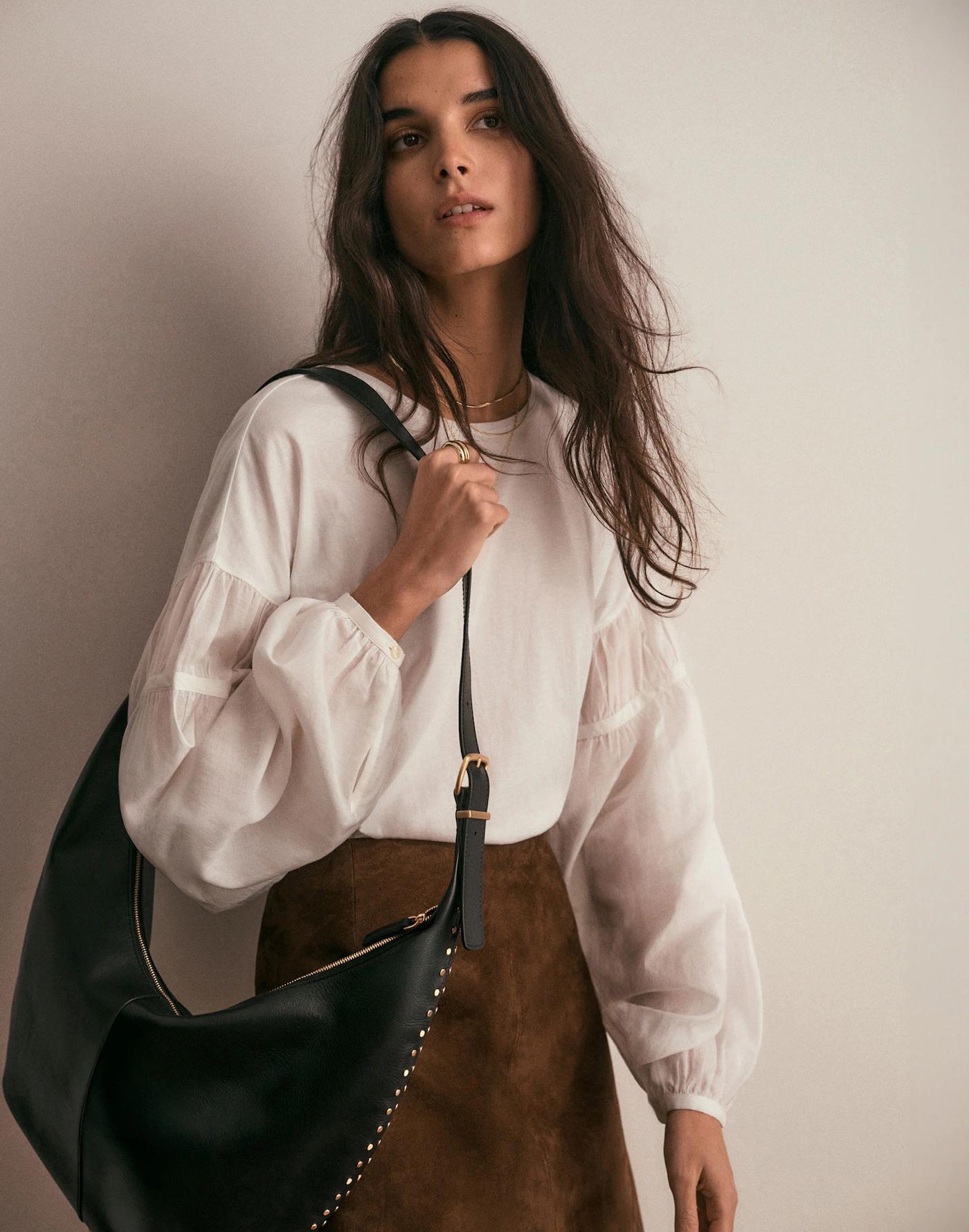 The Essential Curve Shoulder Bag Product Image