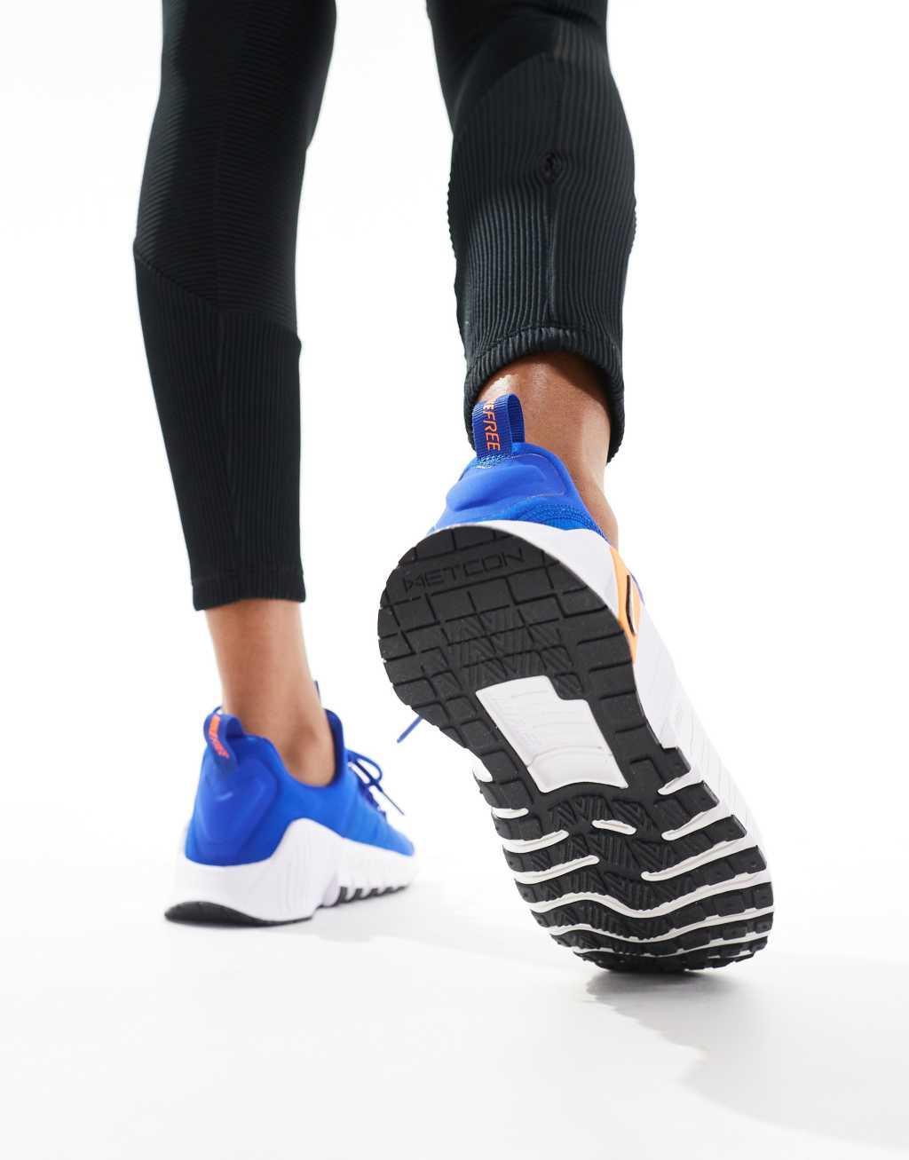 Nike Training Free Metcon 6 sneakers in blue and orange Product Image