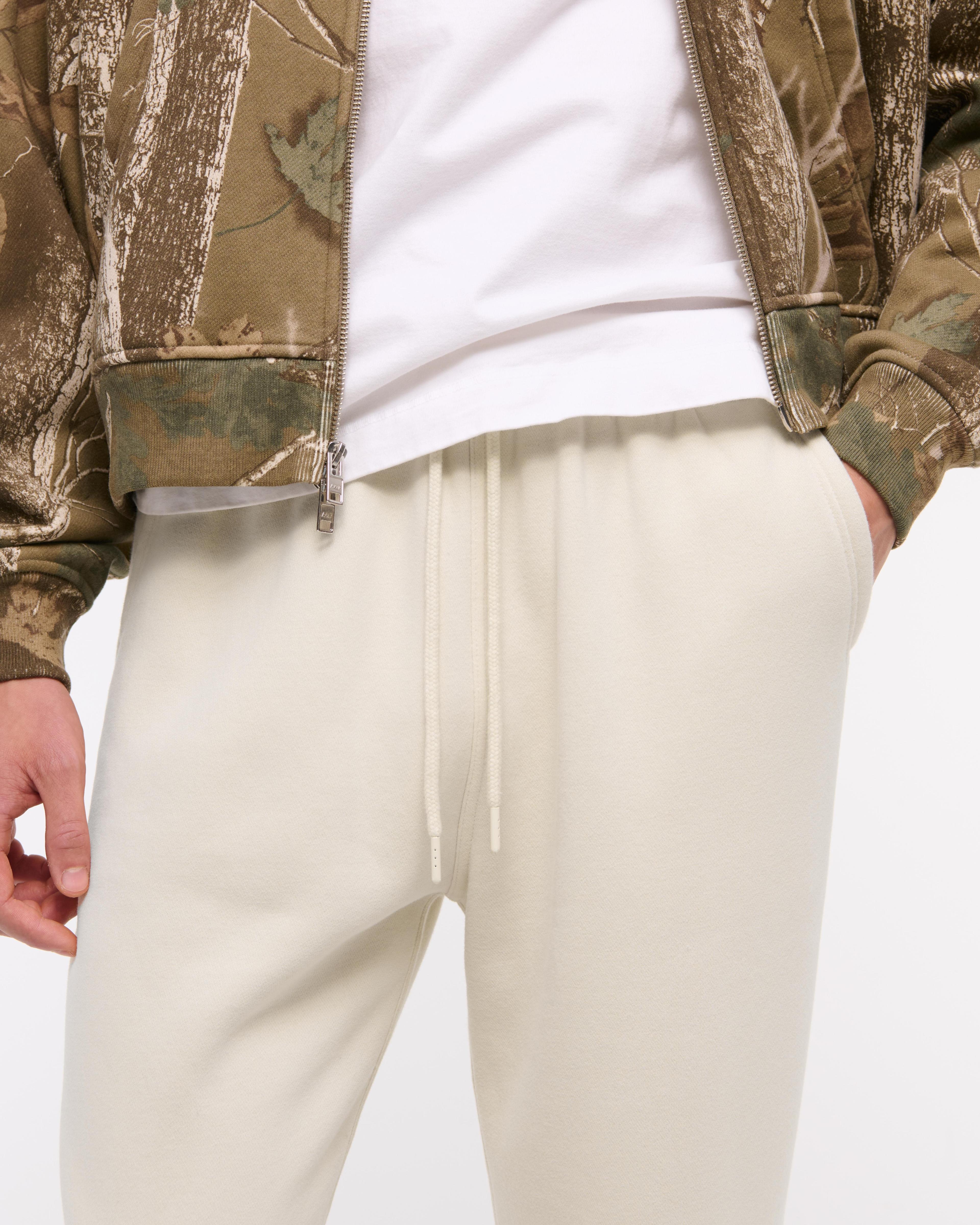 Essential Sweatpant Product Image