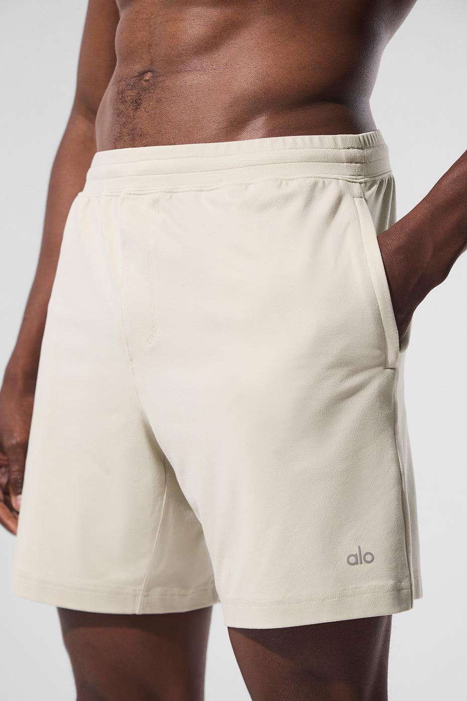 7" Conquer React Performance Short - Bone Product Image