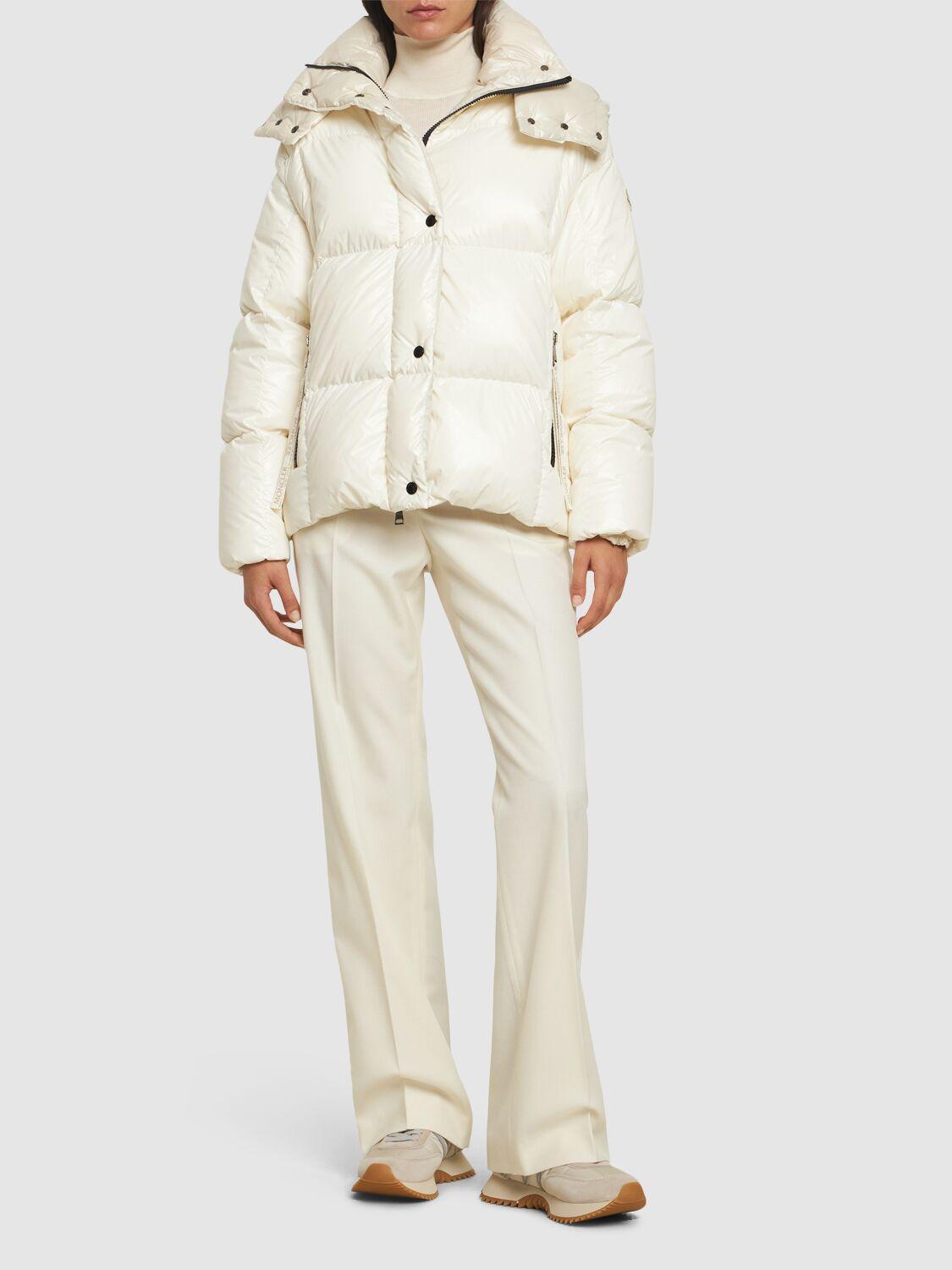 MONCLER Parana Puffer Jacket In Weiss Product Image