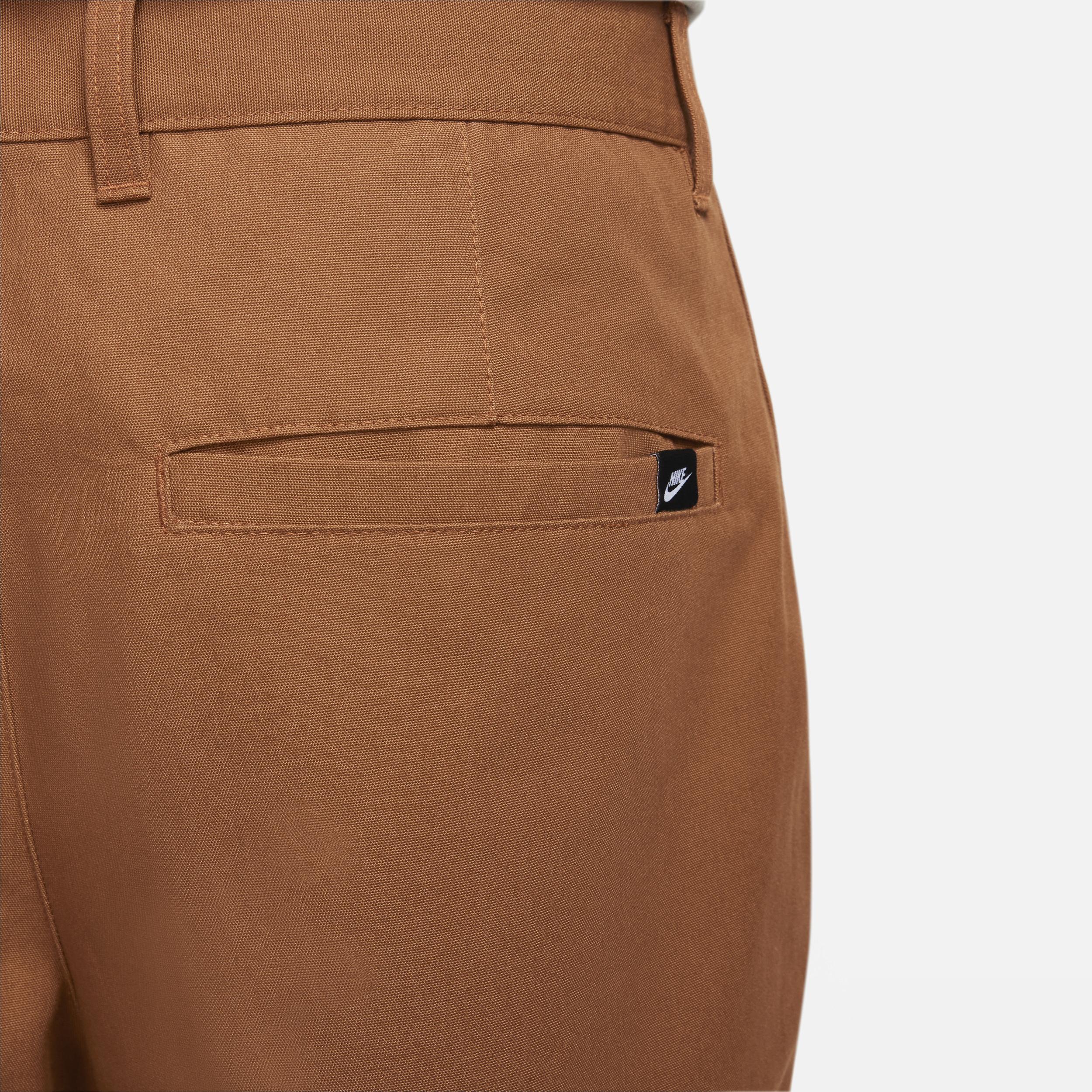 Nike Men's Club Chino Pants Product Image