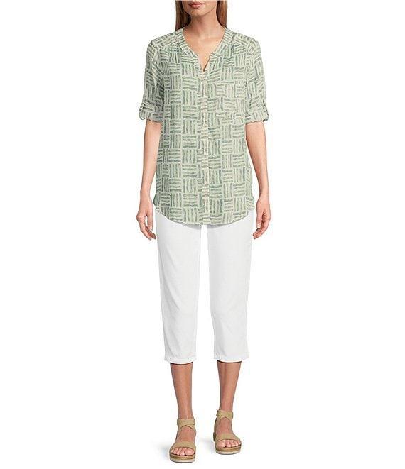 Intro Woven Bok Choy Split V-Neck 3/4 Roll-Tab Sleeve Button-Front Shirt Product Image