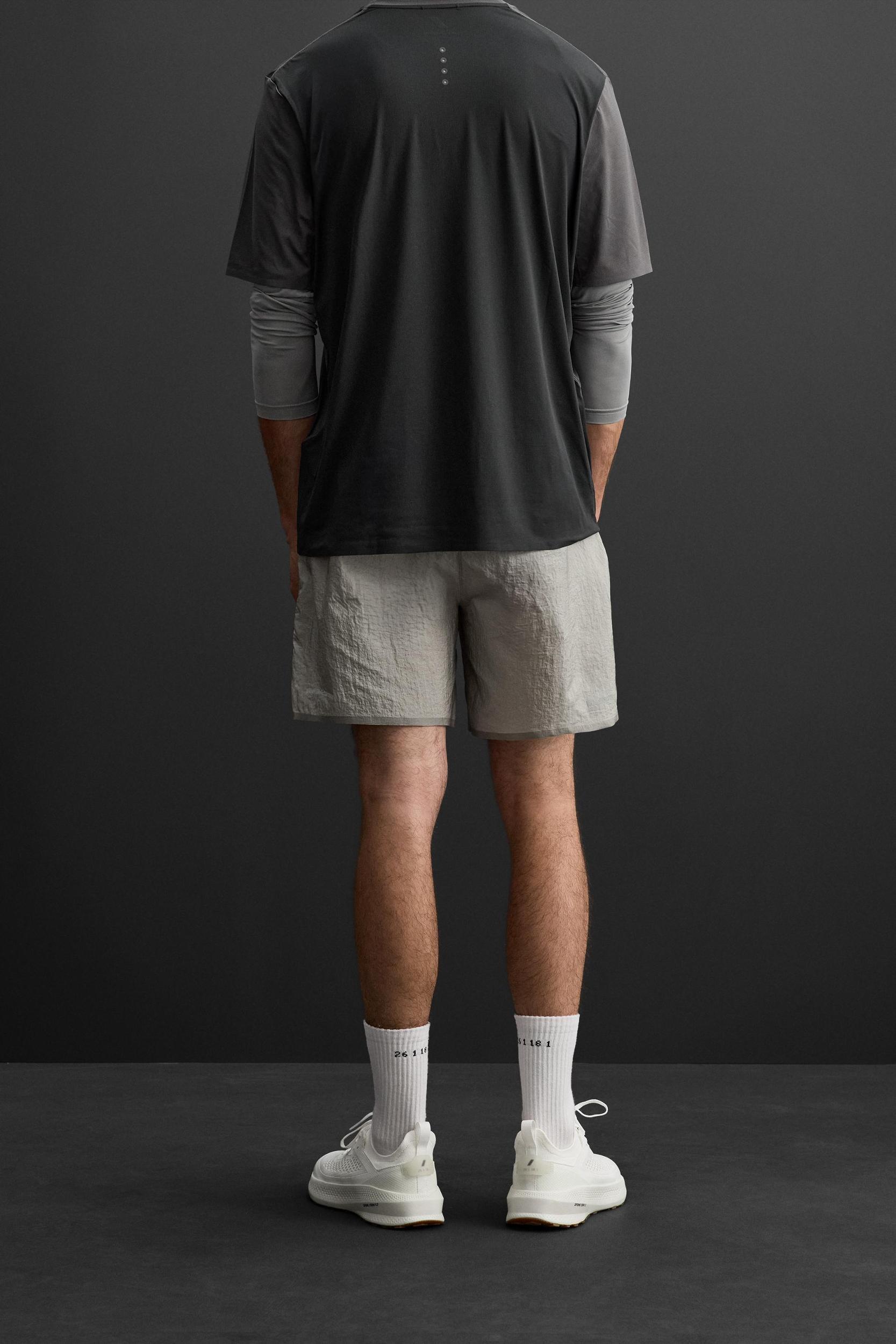 STRUCTURED RUNNING SHORTS Product Image