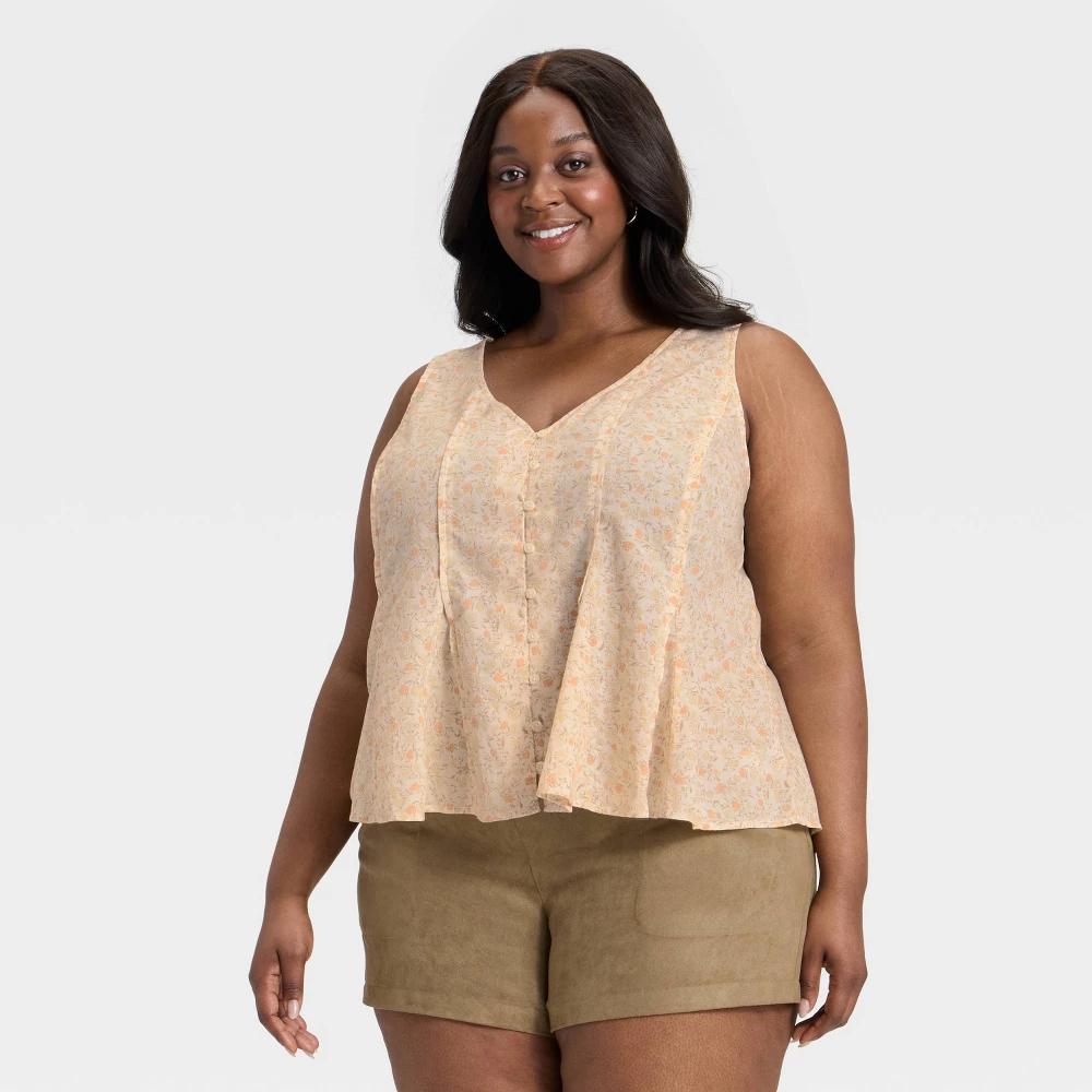 Women's Button-Down Pintuck Tank Top - Universal Thread™ XL Product Image