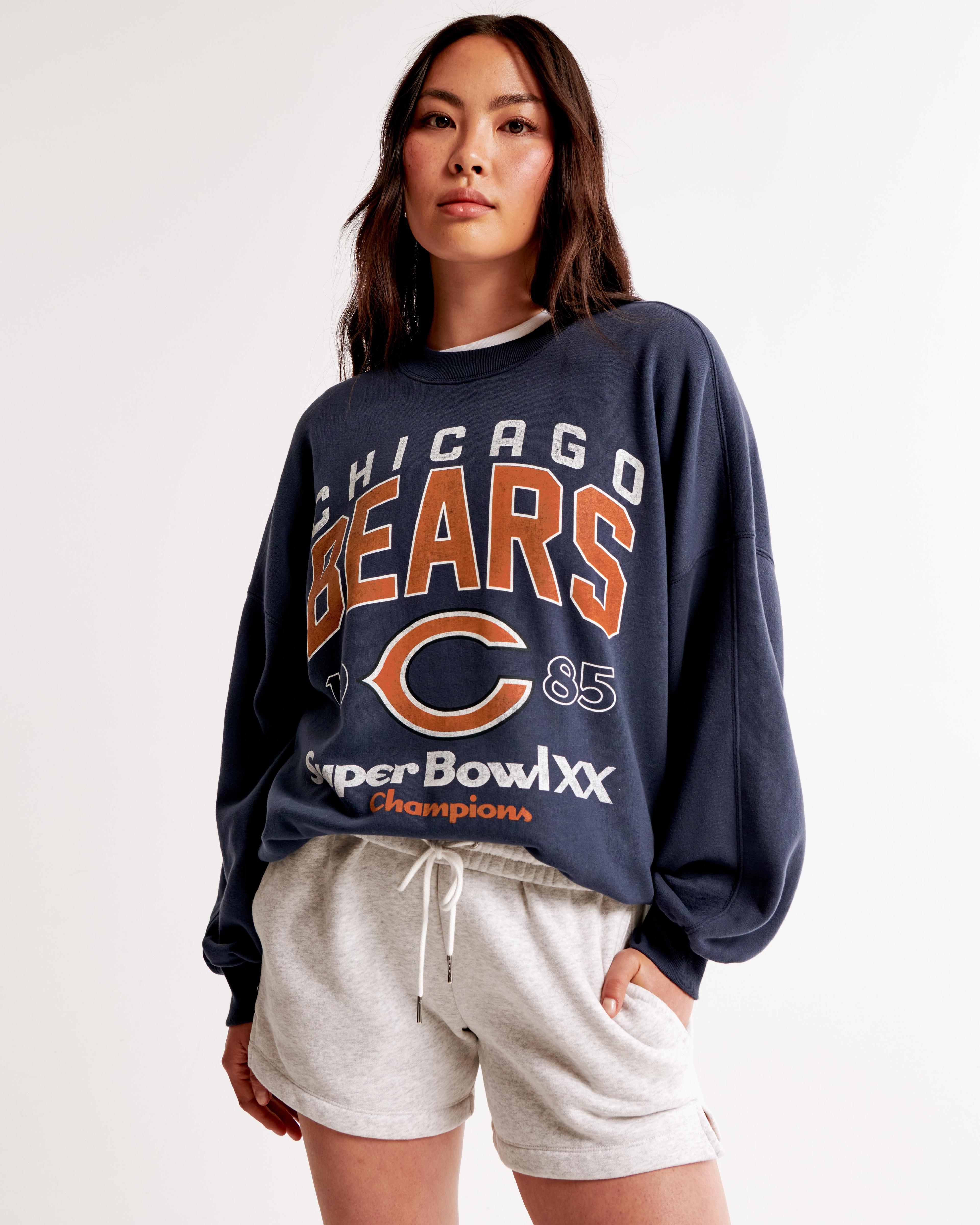 Chicago Bears Graphic Oversized Sunday Crew Product Image