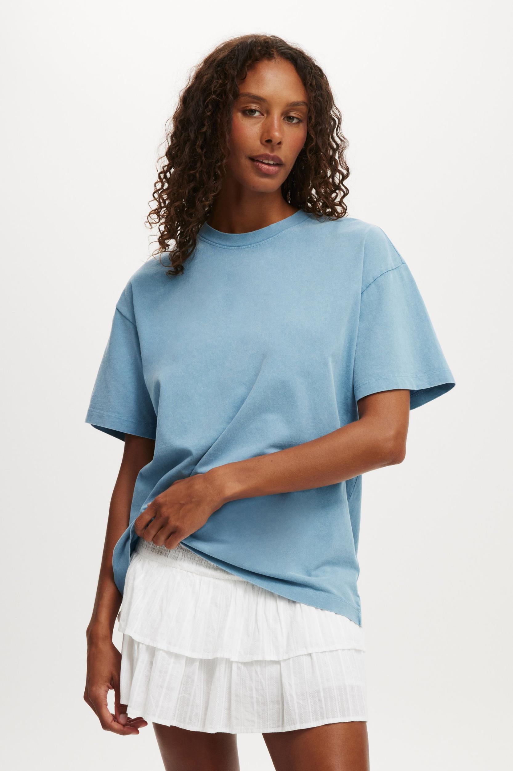 The Boxy Oversized Tee Product Image
