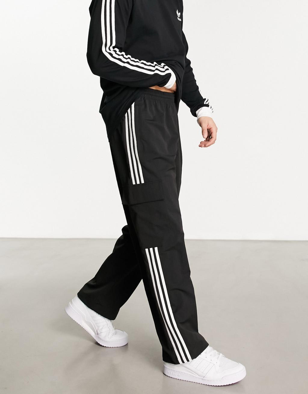 adidas Adicolor Classics 3-Stripes Cargo Pants Black 2XL Mens Product Image