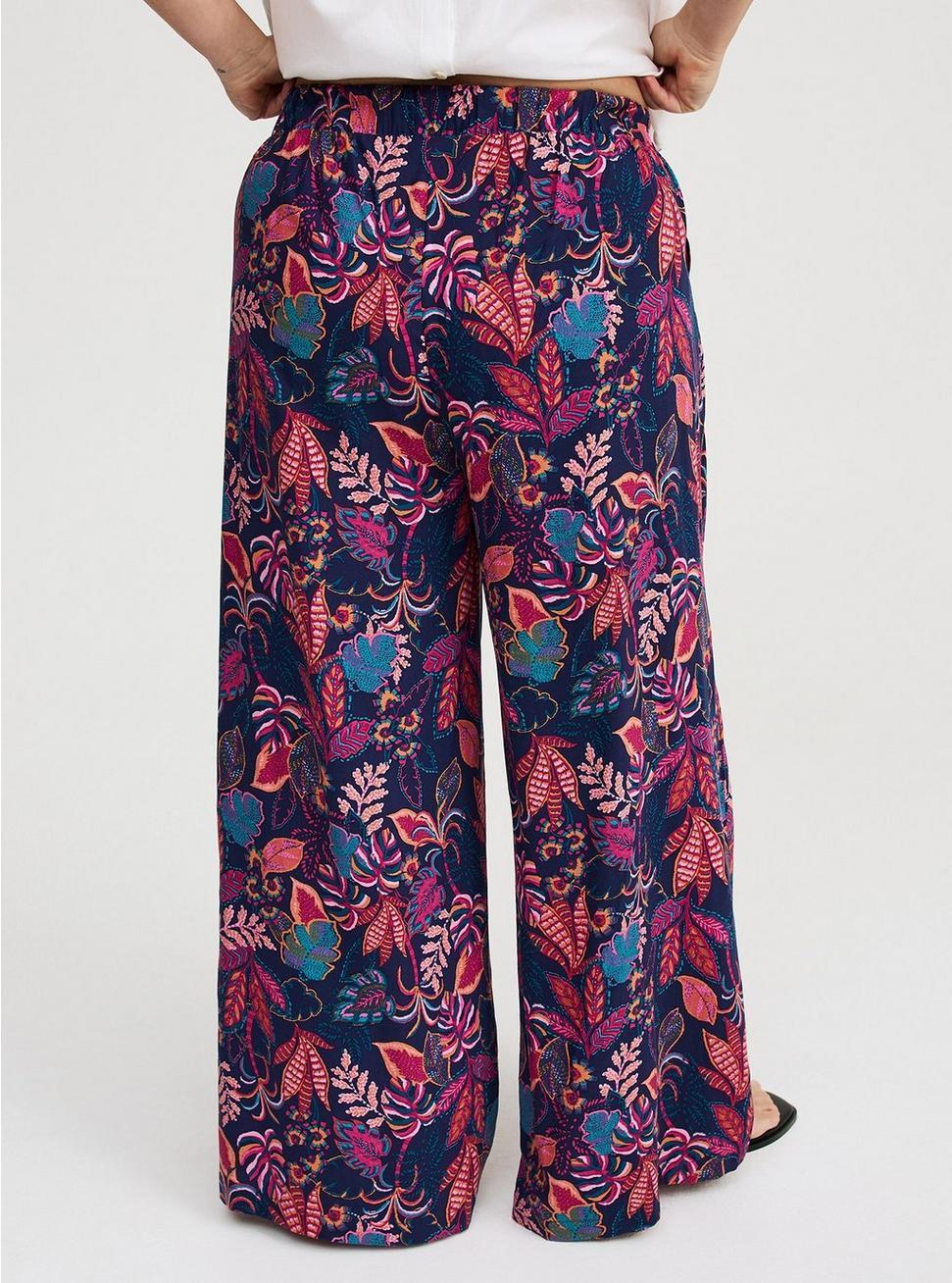 Pull-On Wide Leg Pant Product Image