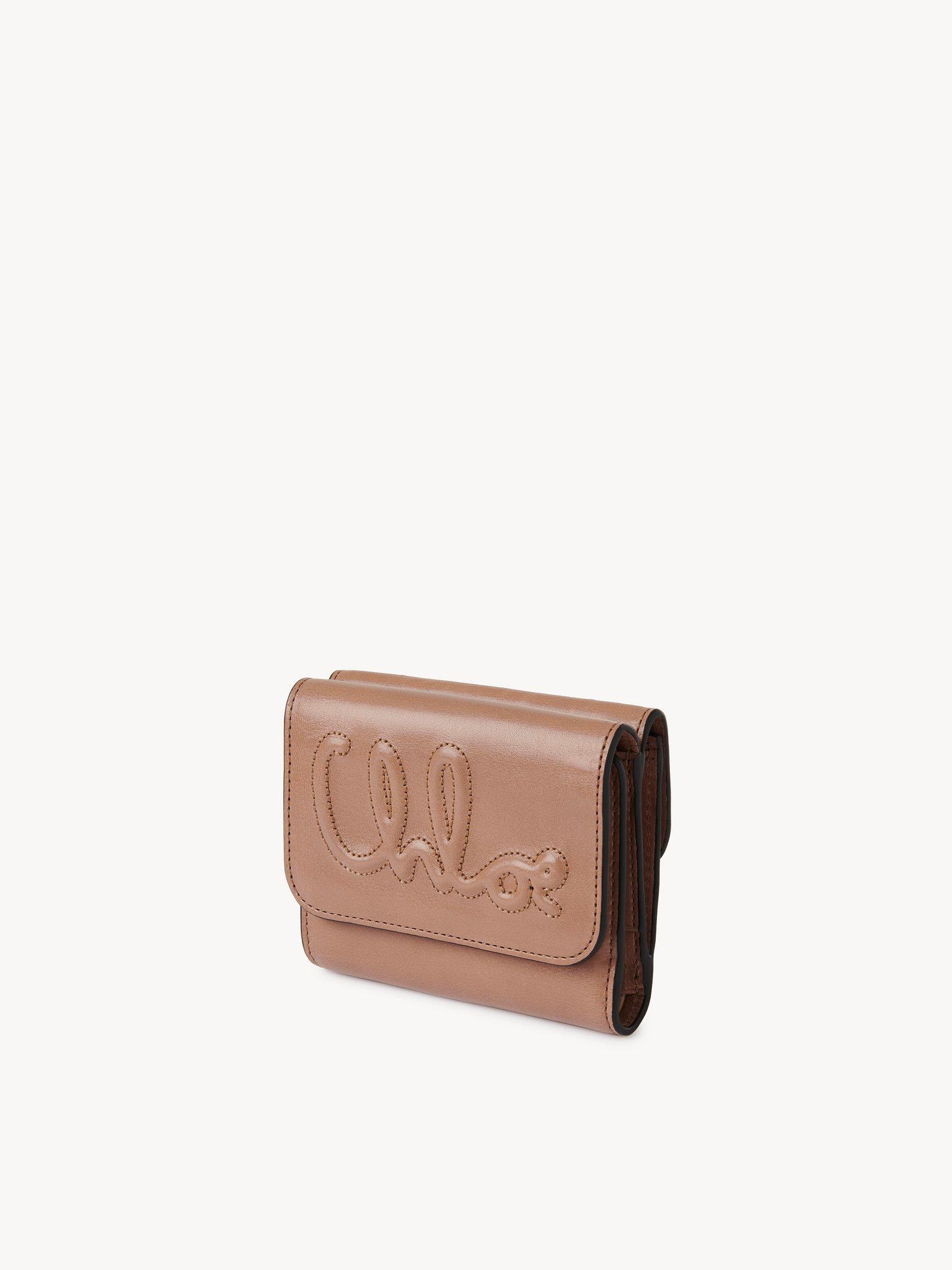 C Chloé small tri-fold in shiny leather Product Image