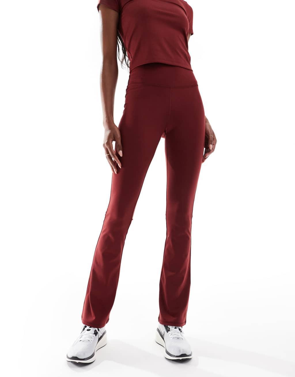 4505 Icon soft touch slim kick flare leggings in burgundy  Product Image