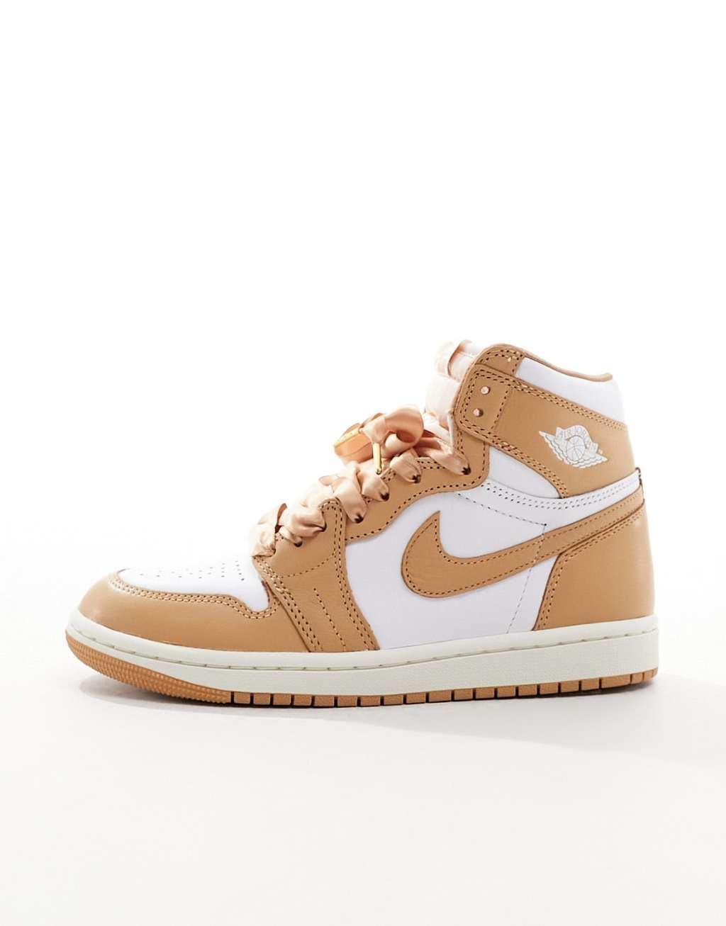 Nike Air Jordan 1 Retro Hi OG sneakers Product Image