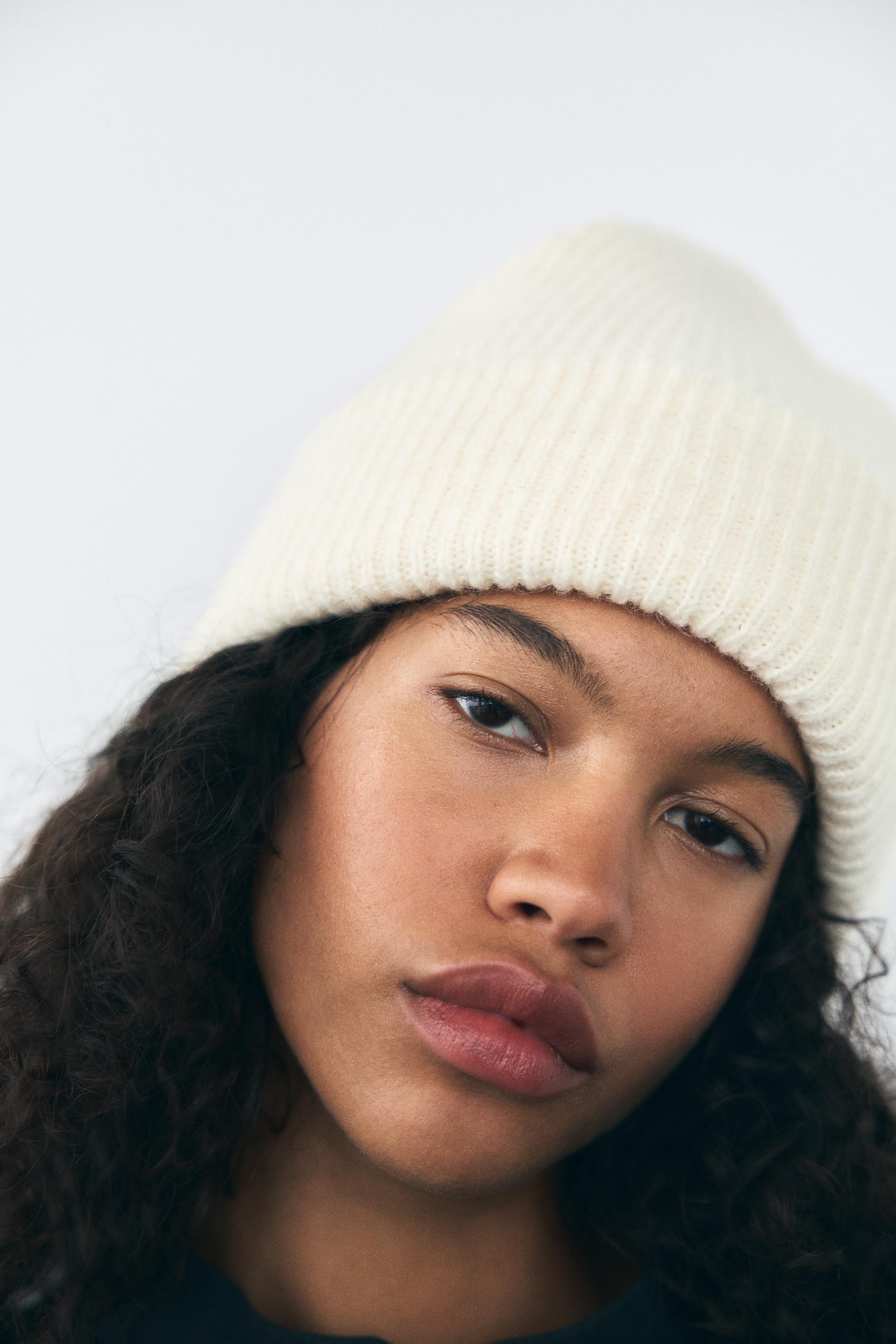 TURNED-UP KNIT BEANIE Product Image