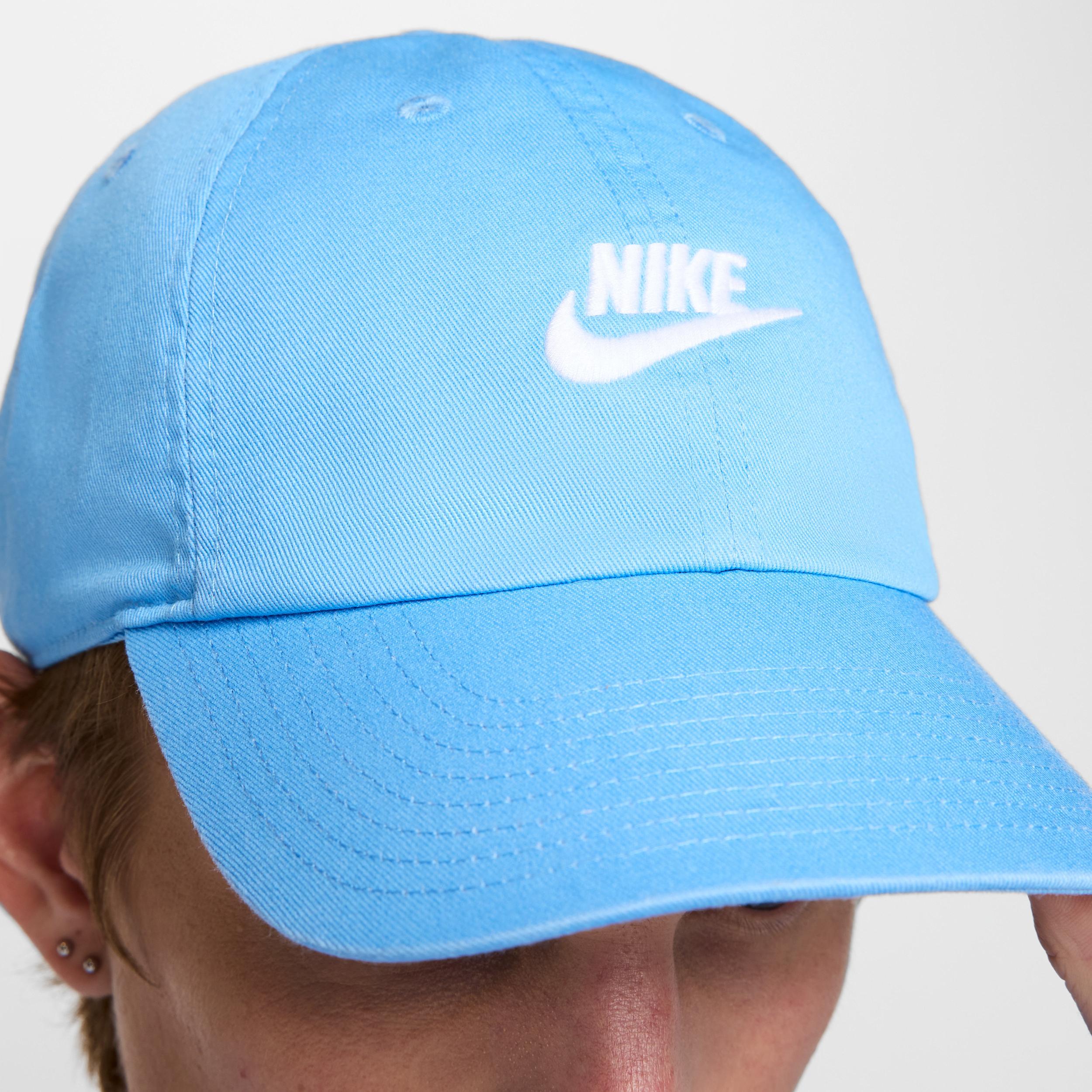 Nike Unisex Club Unstructured Futura Wash Cap Product Image