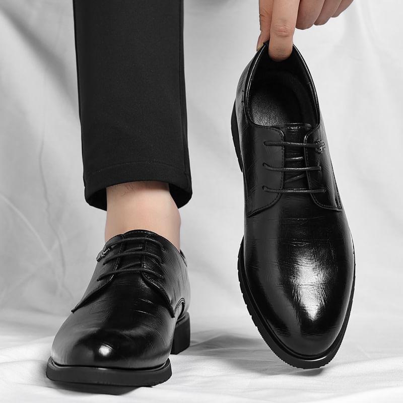 Lace-Up Derby Shoes Product Image