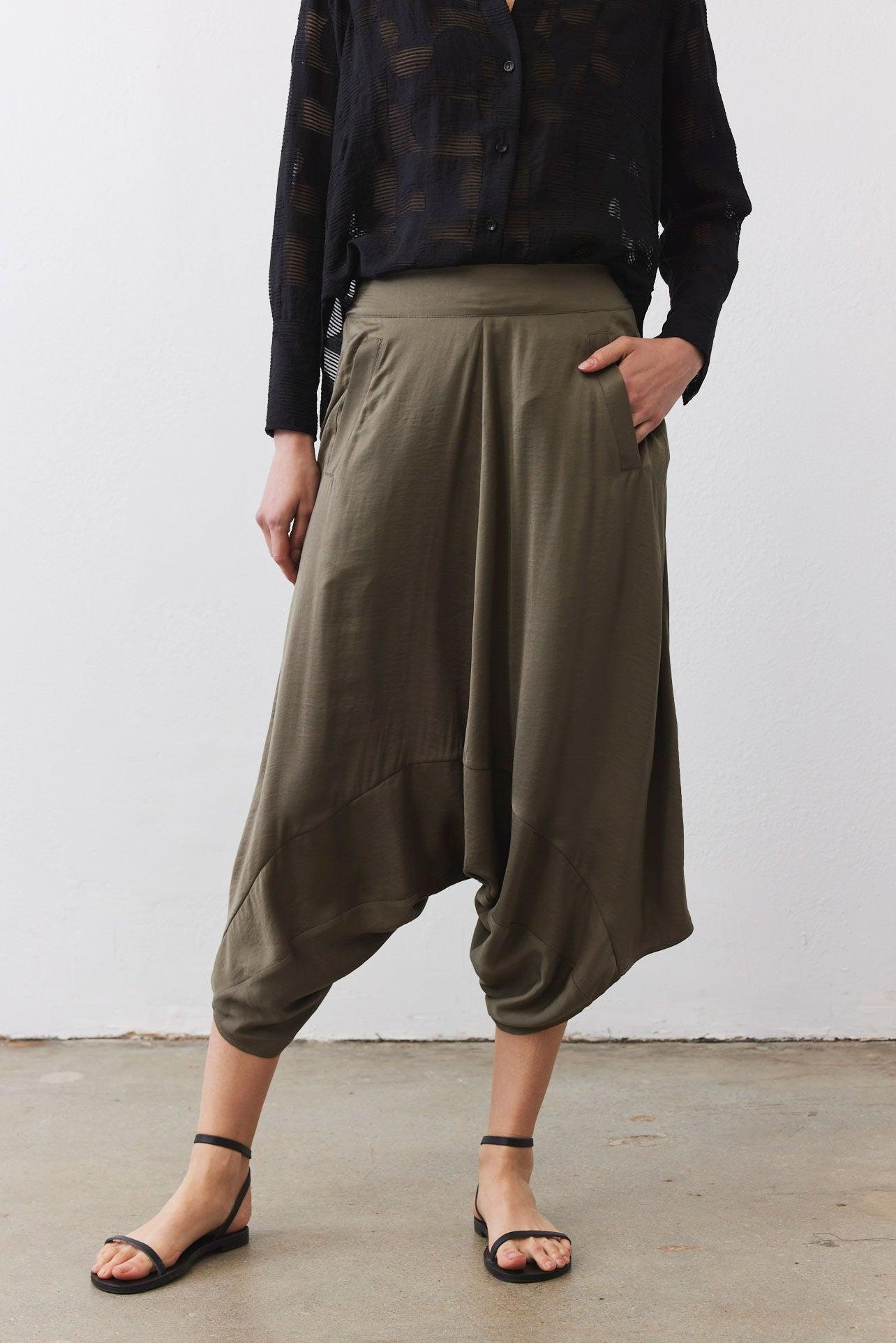 Slouchy Cropped Pants Product Image