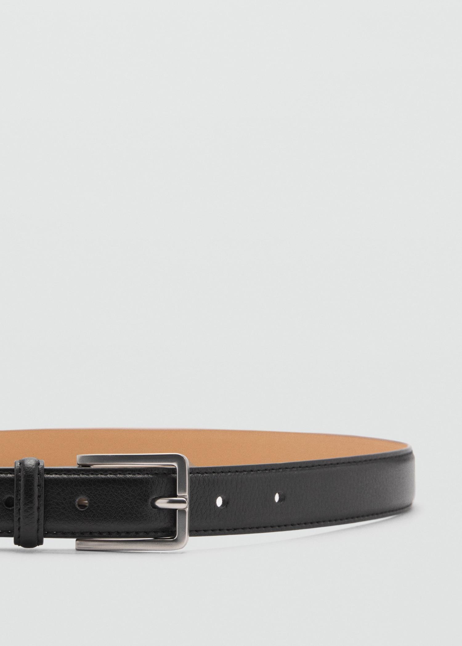 100% beaten leather belt - Men | MANGO USA Product Image