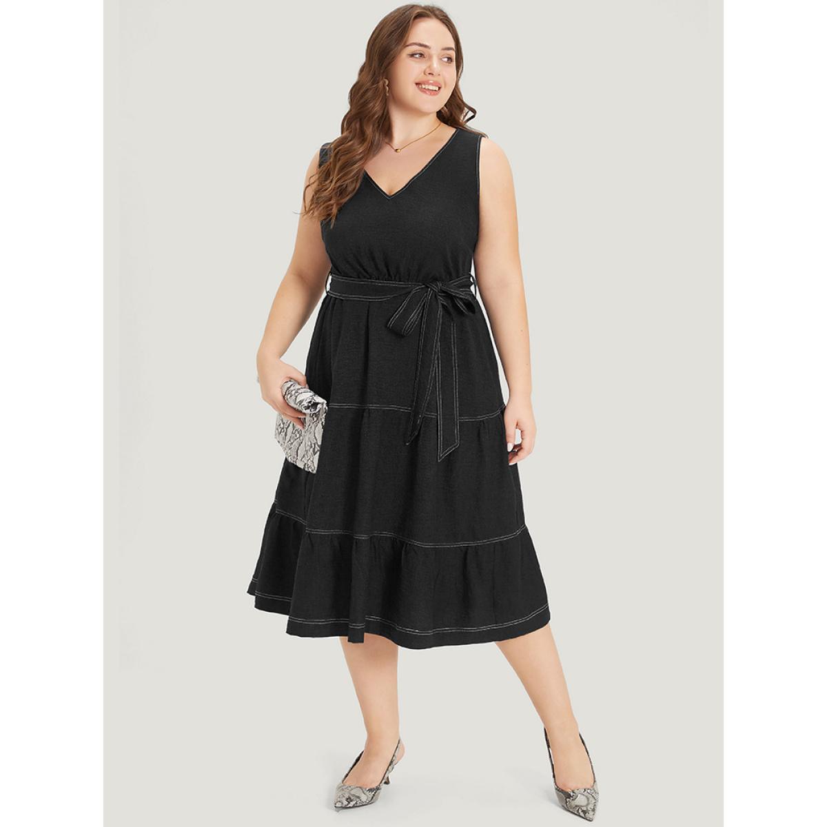 Plus Size Plain Pocket Belted Layered Contrast Dress Black Women Office Plain V-neck Sleeveless Curvy Midi Dress BloomChic 26/4X Product Image
