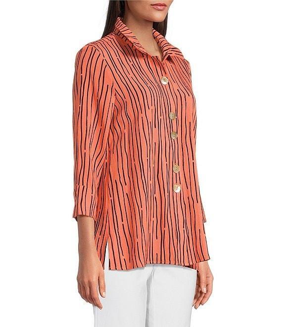 Ali Miles Crinkle Woven Abstract Stripe Wire Collar 3/4 Sleeve Button Front Tunic Product Image