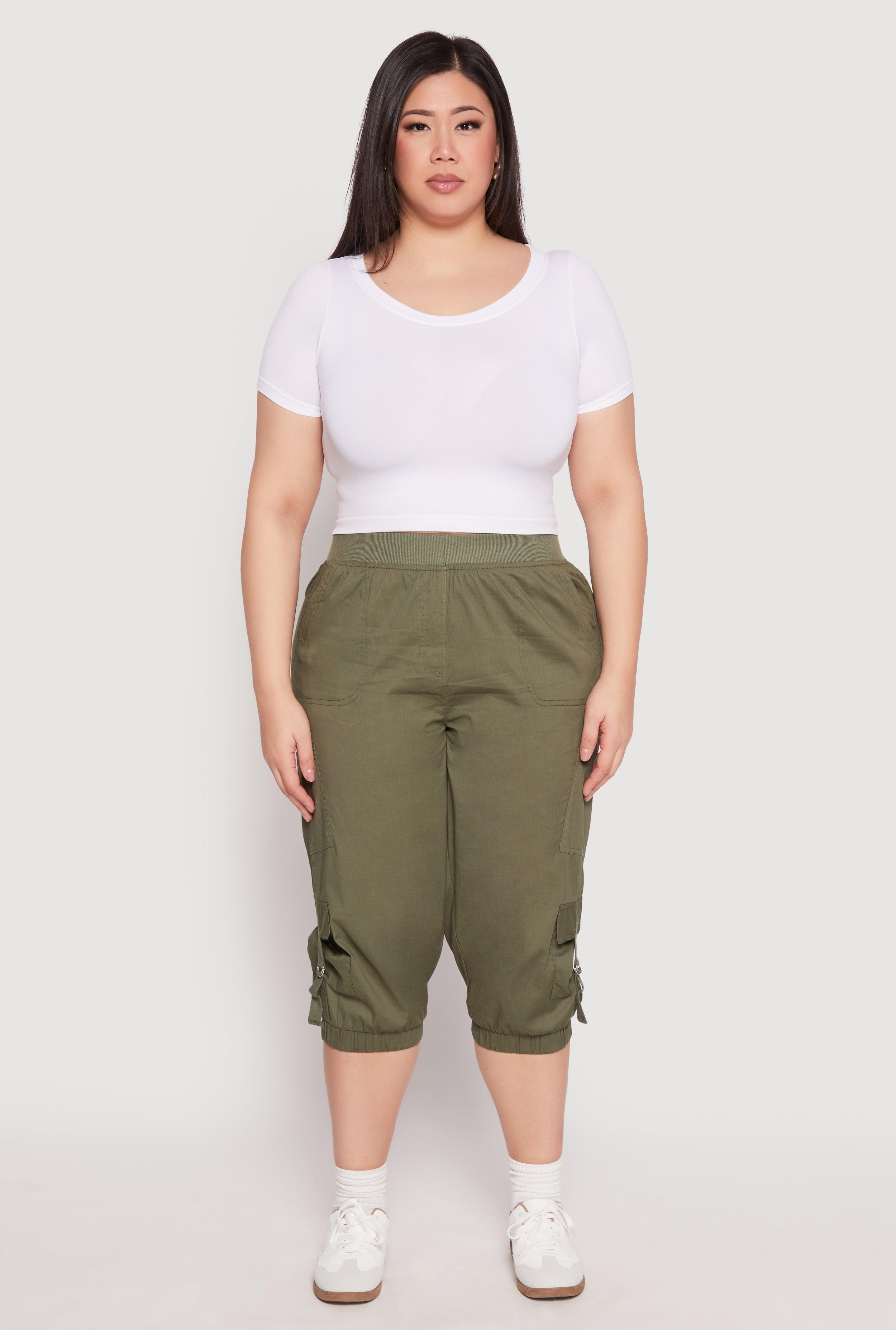 Womens Plus Size Poplin Pull On Capri Pants Product Image