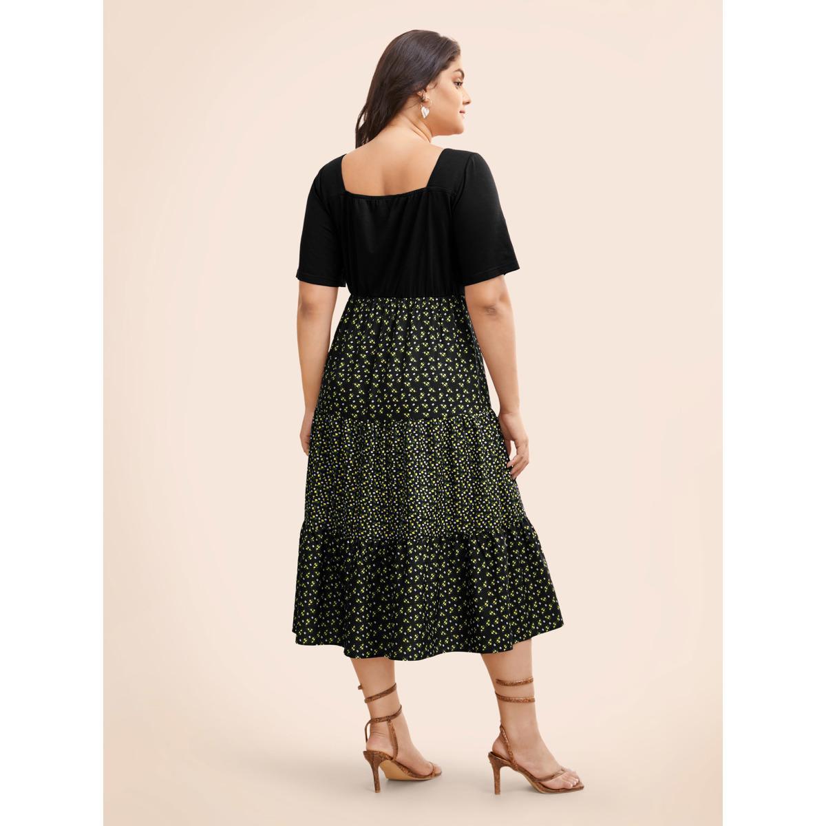 Plus Size Ditsy Floral Patchwork Ruffle Layered Hem Dress Black Women Elegant Patchwork Heart neckline Short sleeve Curvy BloomChic 10/M Product Image