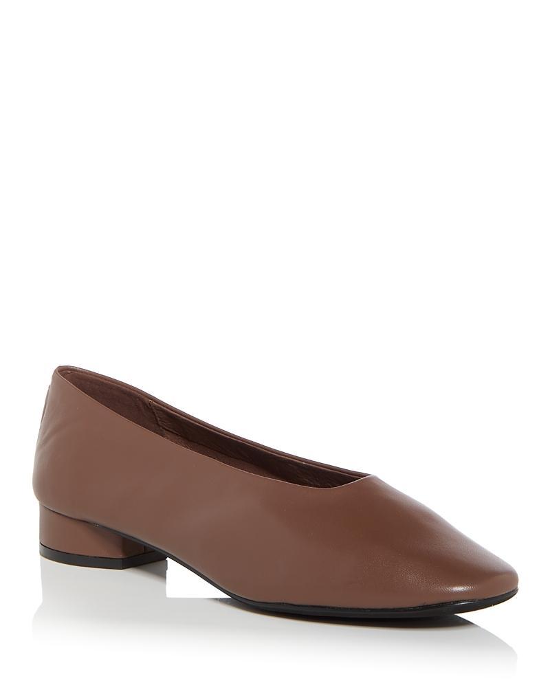 Jeffrey Campbell Womens Trustee Round Toe Flats Product Image