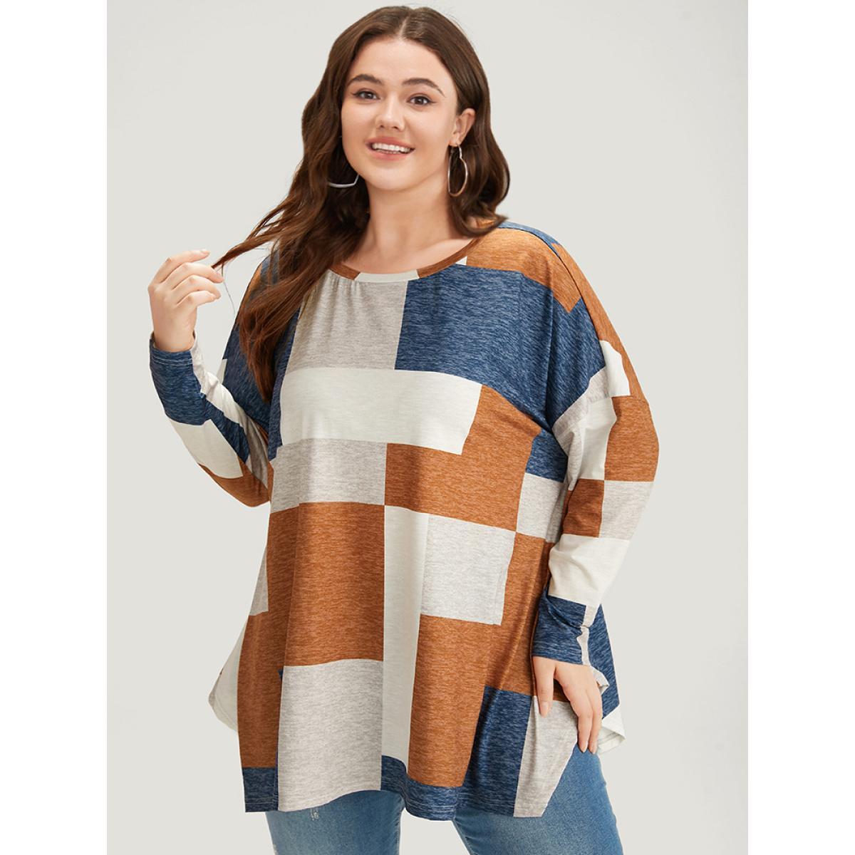 Plus Size Colorblock Contrast Round Neck Dolman Sleeve T-shirt Multicolor Women Casual Contrast Colorblock Round Neck Everyday T-shirts BloomChic 26/4X Product Image