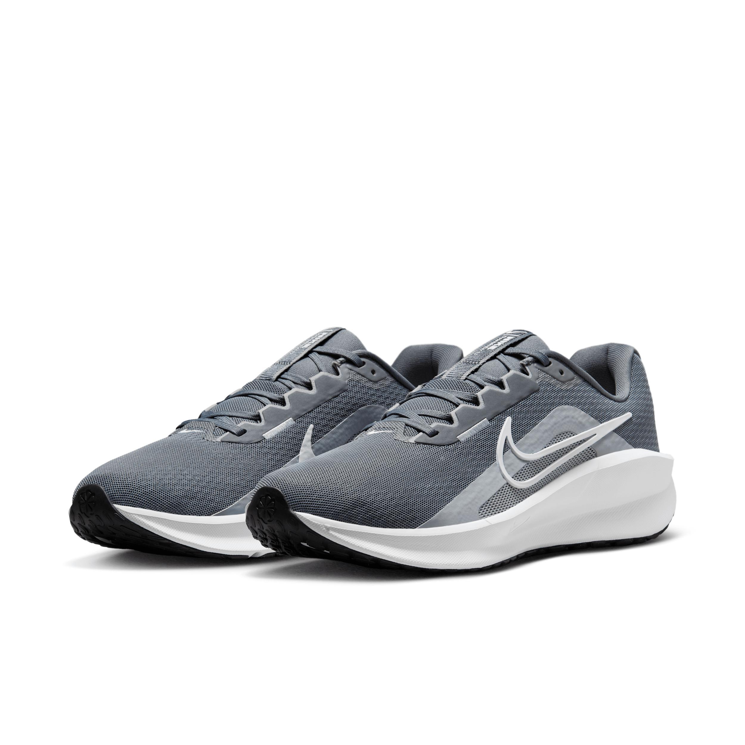 Nike Men's Downshifter 13 Road Running Shoes Product Image