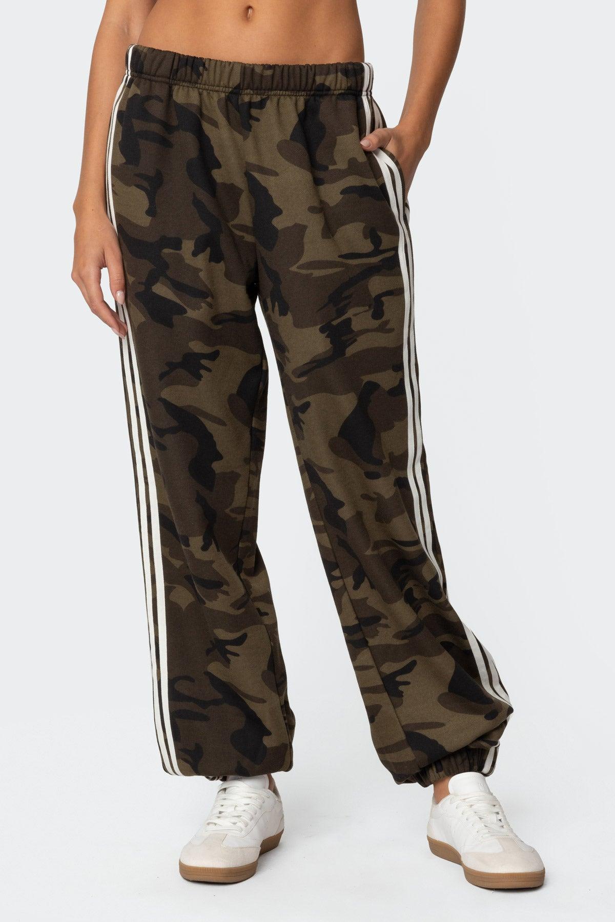 Camo Contast Striped Sweatpants Product Image