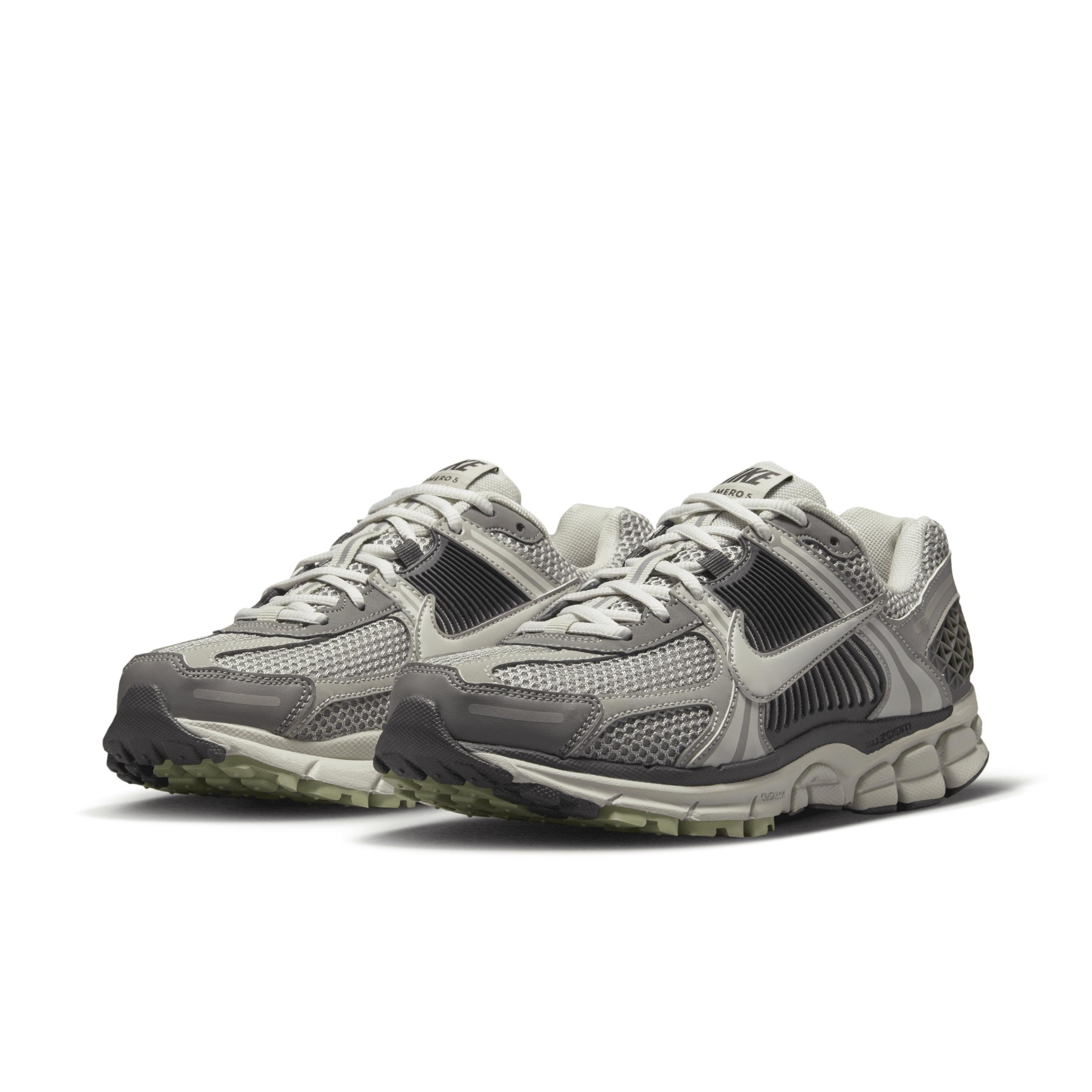 Nike Womens Zoom Vomero 5 Shoes Product Image