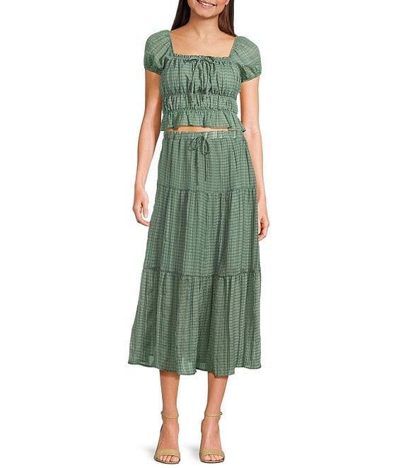 Evolutionary Textured Plaid Short Puff Sleeve Coordinating Top Product Image