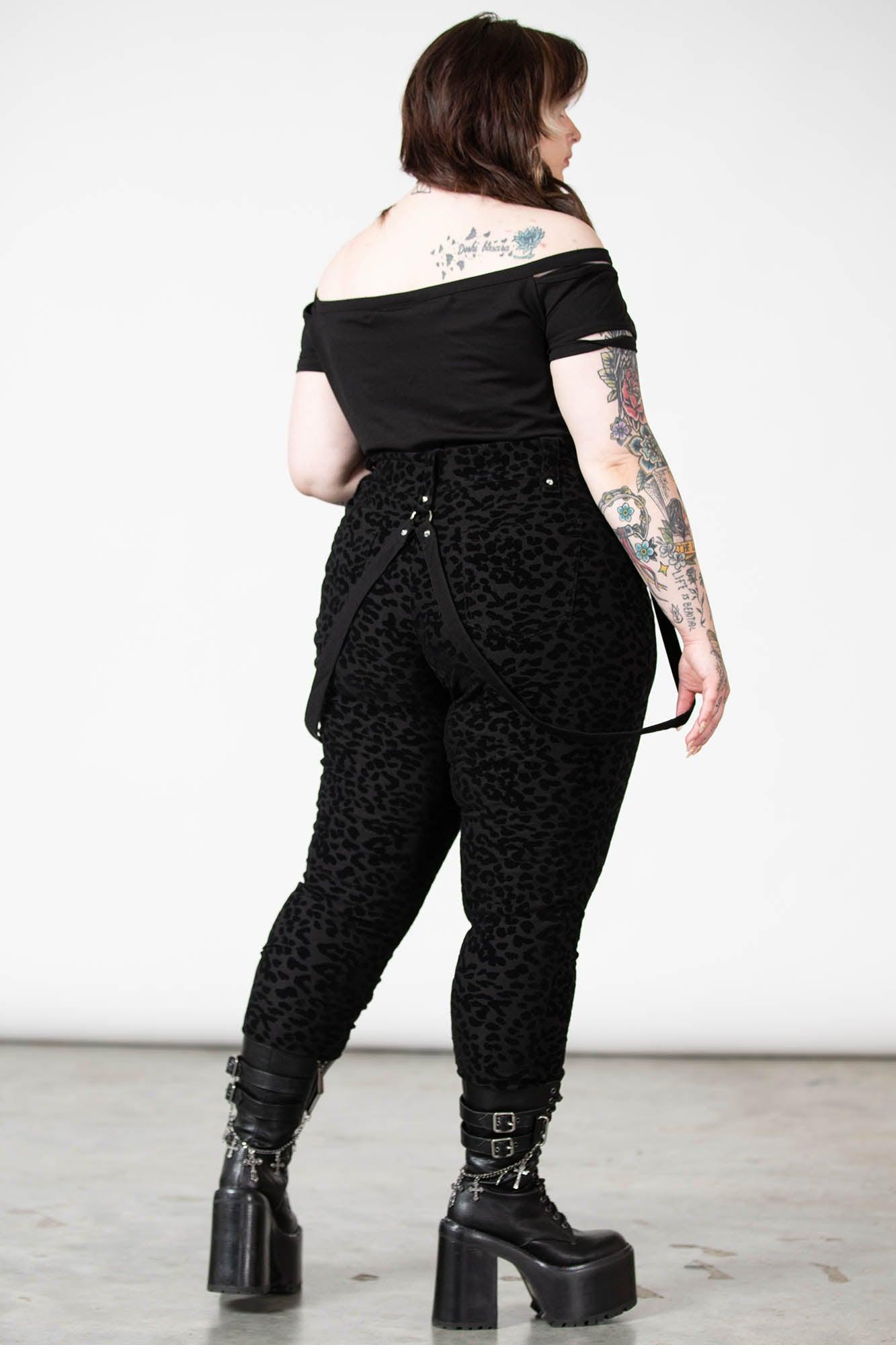 Hellcat Zip Trousers [PLUS] Female Product Image