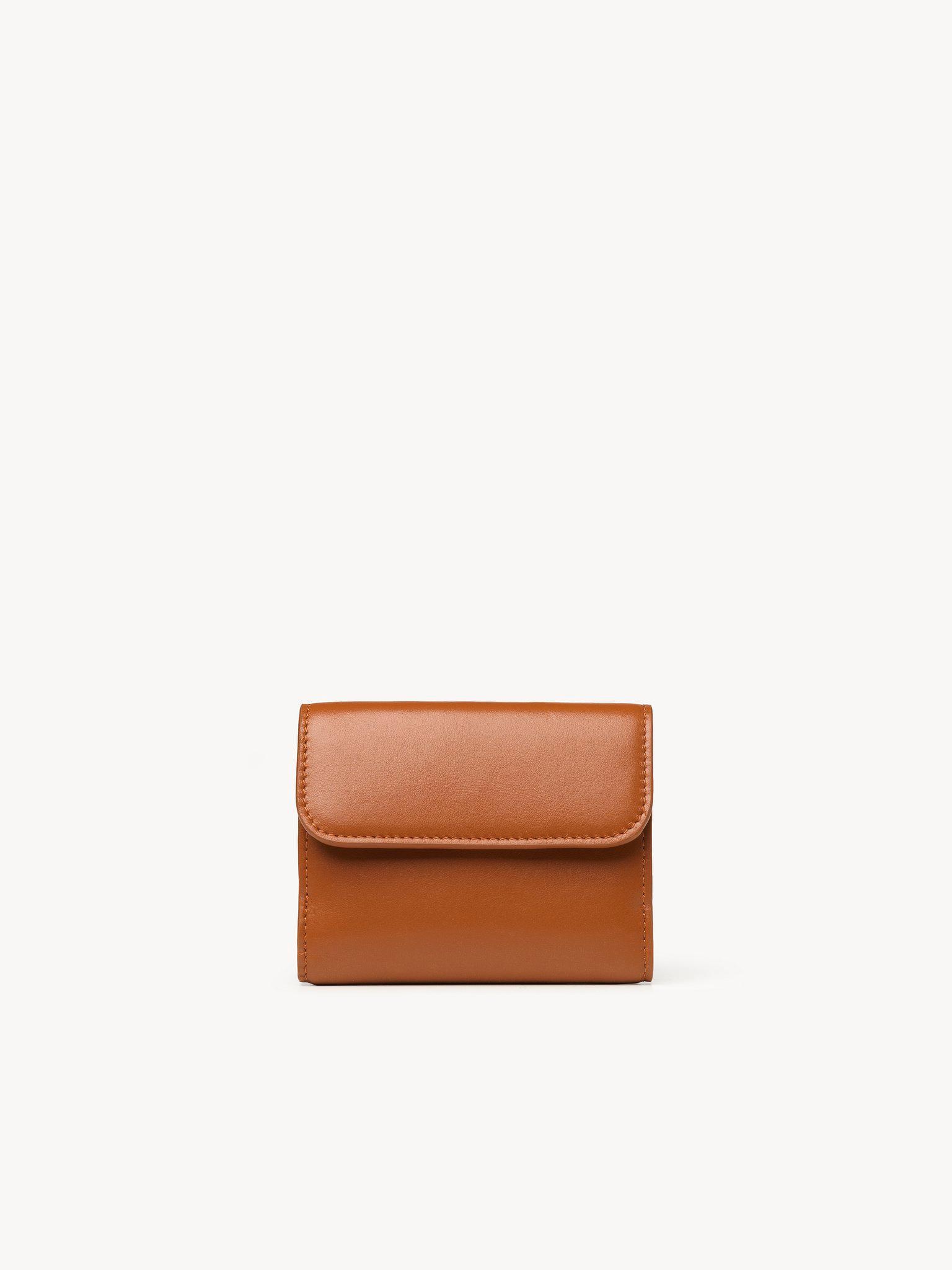 Small Chloé Sense tri-fold in soft leather Product Image