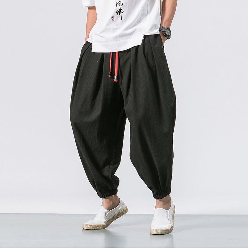 Mid Rise Plain Cropped Harem Pants Product Image