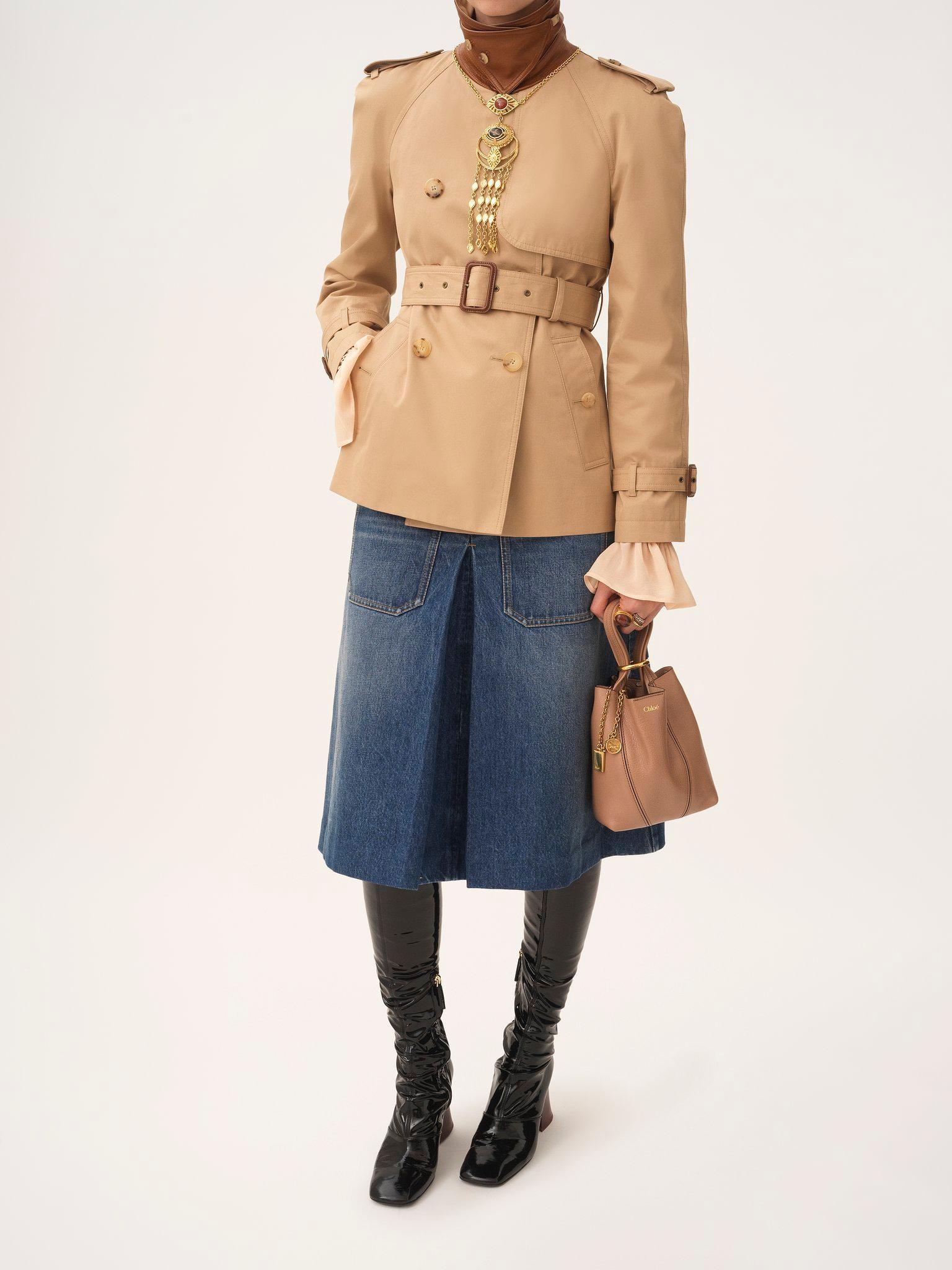 Small Chloé Spin tote bag in grained leather Product Image