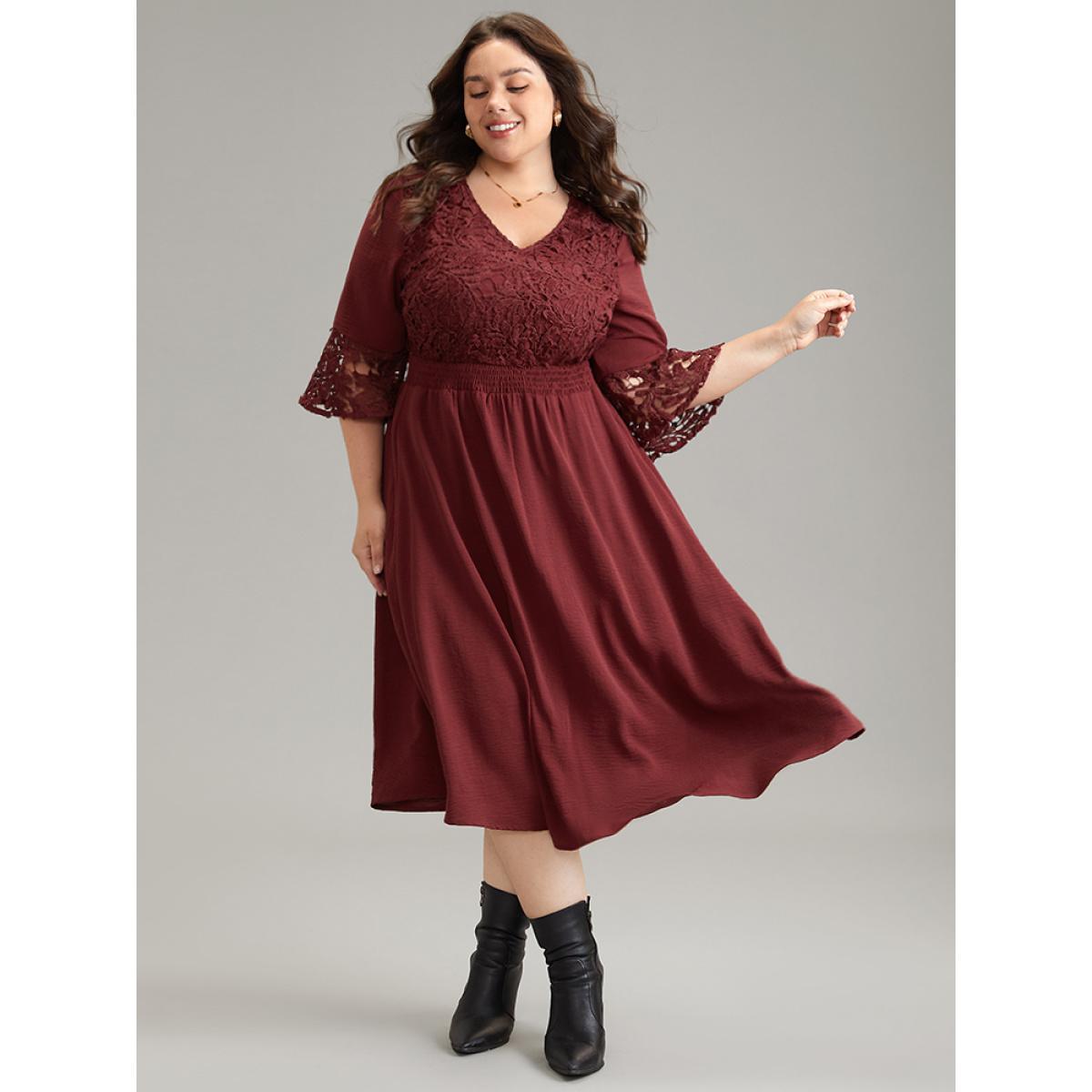 Plus Size Geometric Shirred Lace Patchwork Bell Sleeve Dress Scarlet Women Elegant Plain V-neck Elbow-length sleeve Curvy Midi Dress BloomChic 14-16/1X Product Image
