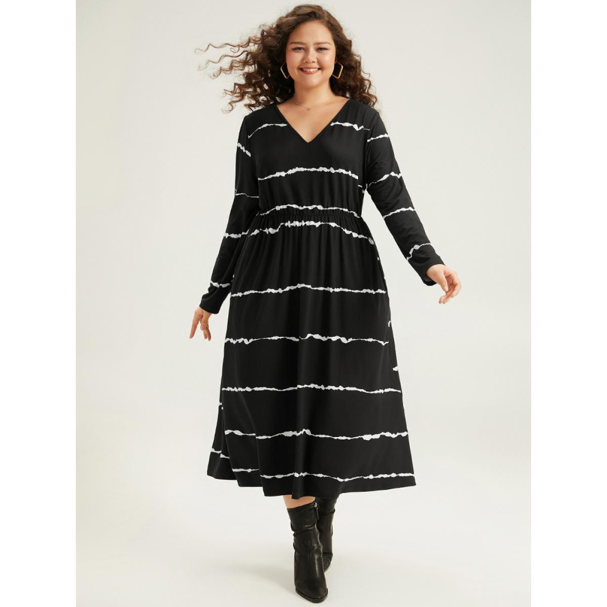 Plus Size Striped Print V Neck Elastic Waist Dress Black Women Casual Elastic Waist V-neck Long Sleeve Curvy Midi Dress BloomChic 26/4X Product Image